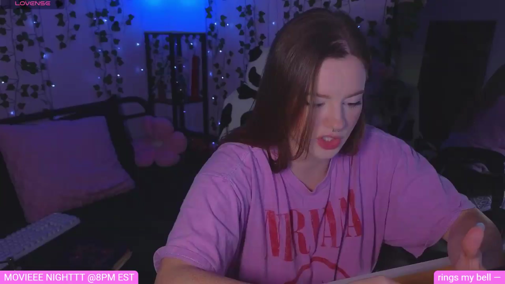 Gallery image thumbnail from naughtybella_'s myfreecams stream on, 08/11/2026, 02:37 image 2 of 20