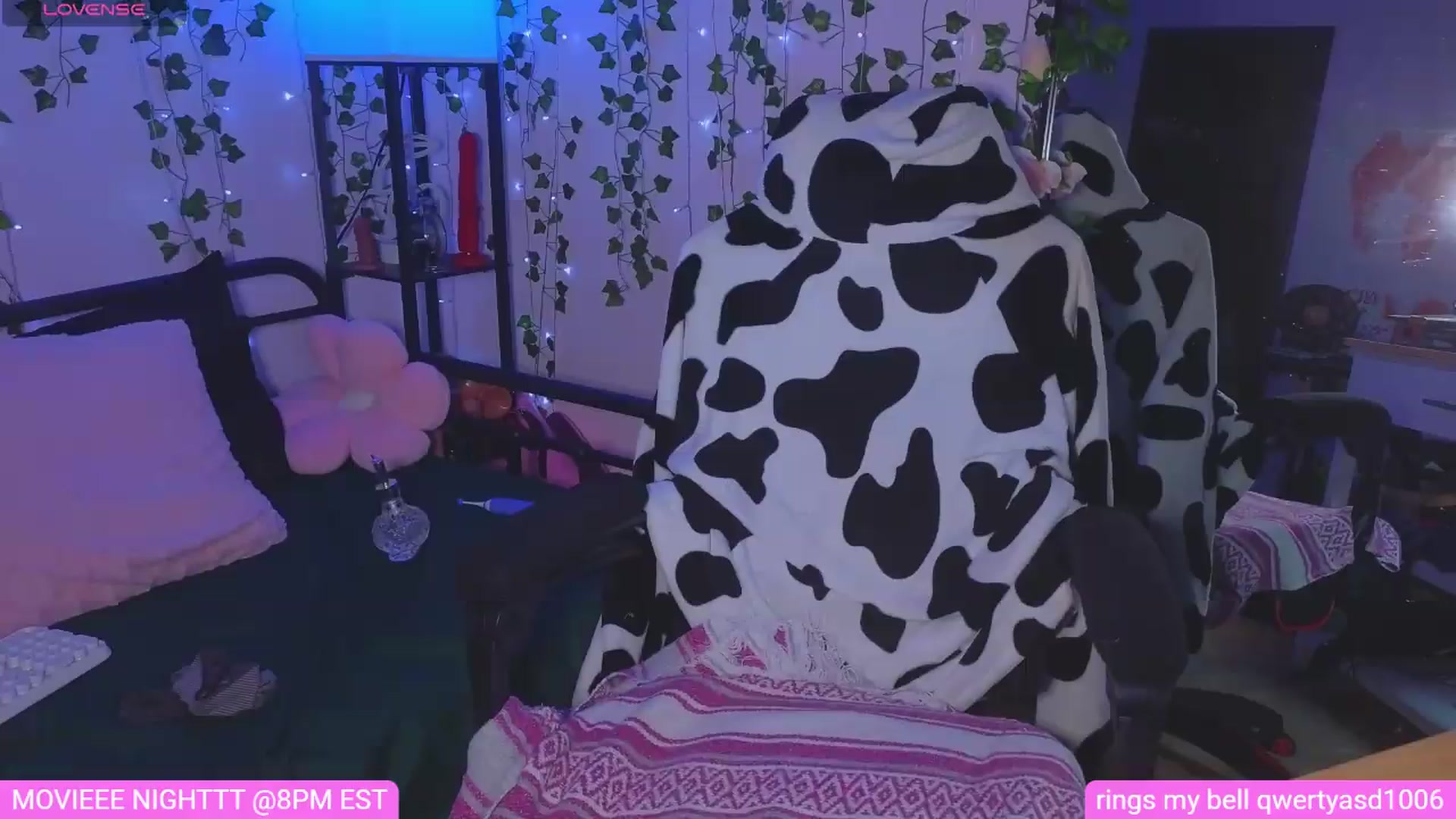 Gallery image thumbnail from naughtybella_'s myfreecams stream on, 08/11/2026, 02:37 image 6 of 20