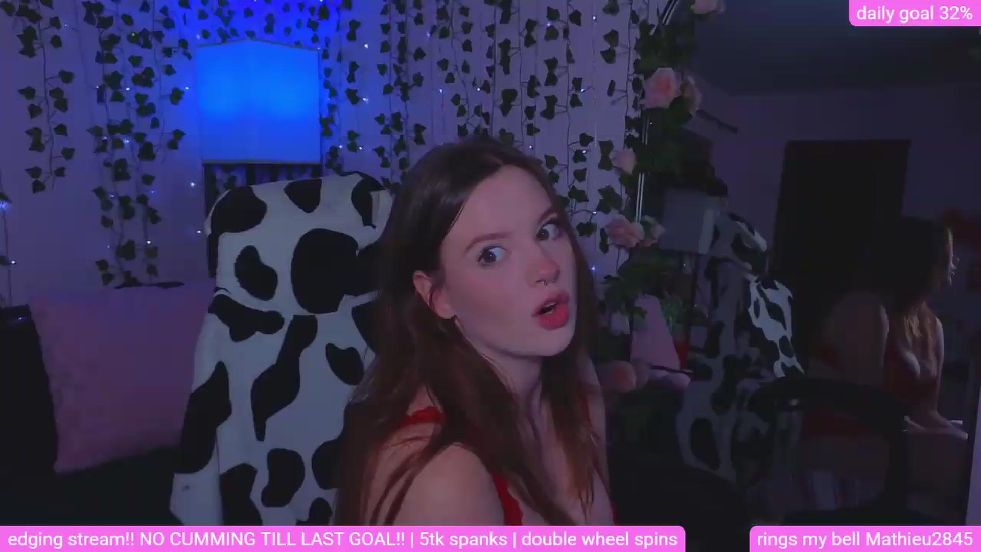 Gallery image thumbnail from naughtybella_'s myfreecams stream on, 08/13/2026, 03:49 image 3 of 20