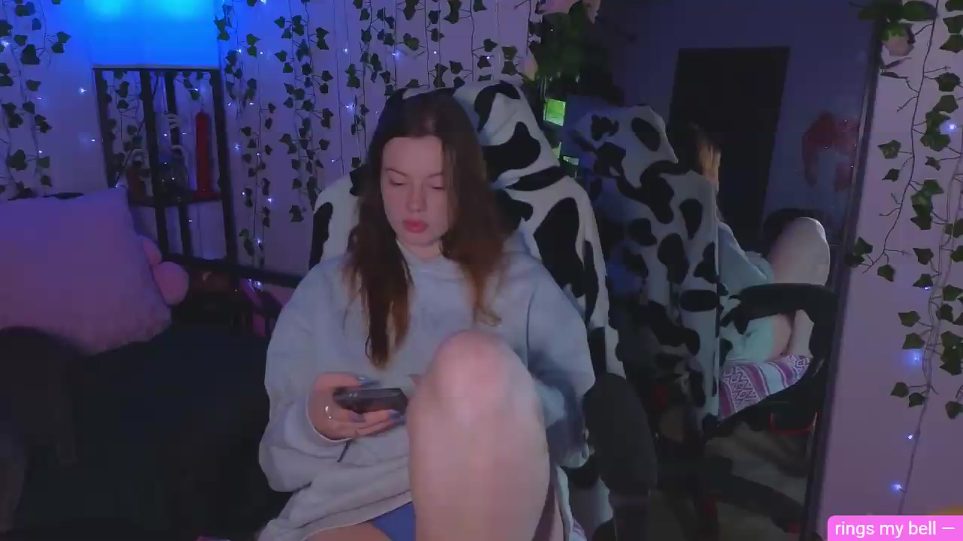 Gallery image thumbnail from naughtybella_'s myfreecams stream on, 08/18/2026, 24:00 image 1 of 20