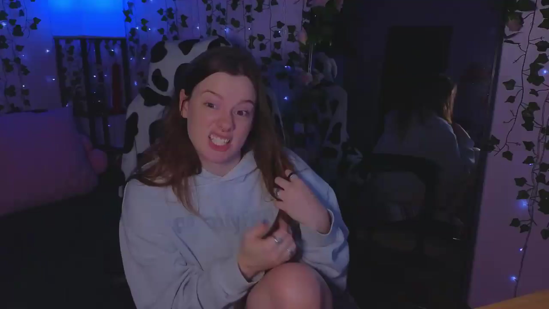 Gallery image thumbnail from naughtybella_'s myfreecams stream on, 08/18/2026, 03:31 image 20 of 20