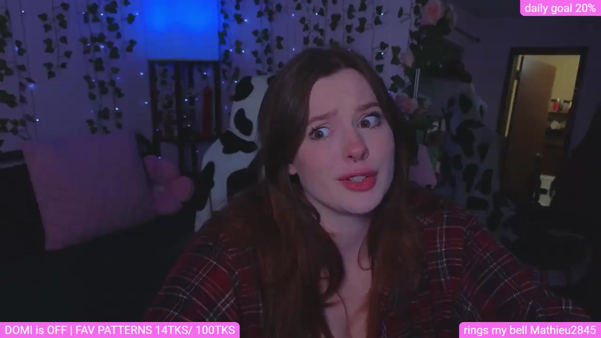 Gallery image thumbnail from naughtybella_'s myfreecams stream on, 08/19/2026, 24:26 image 2 of 20