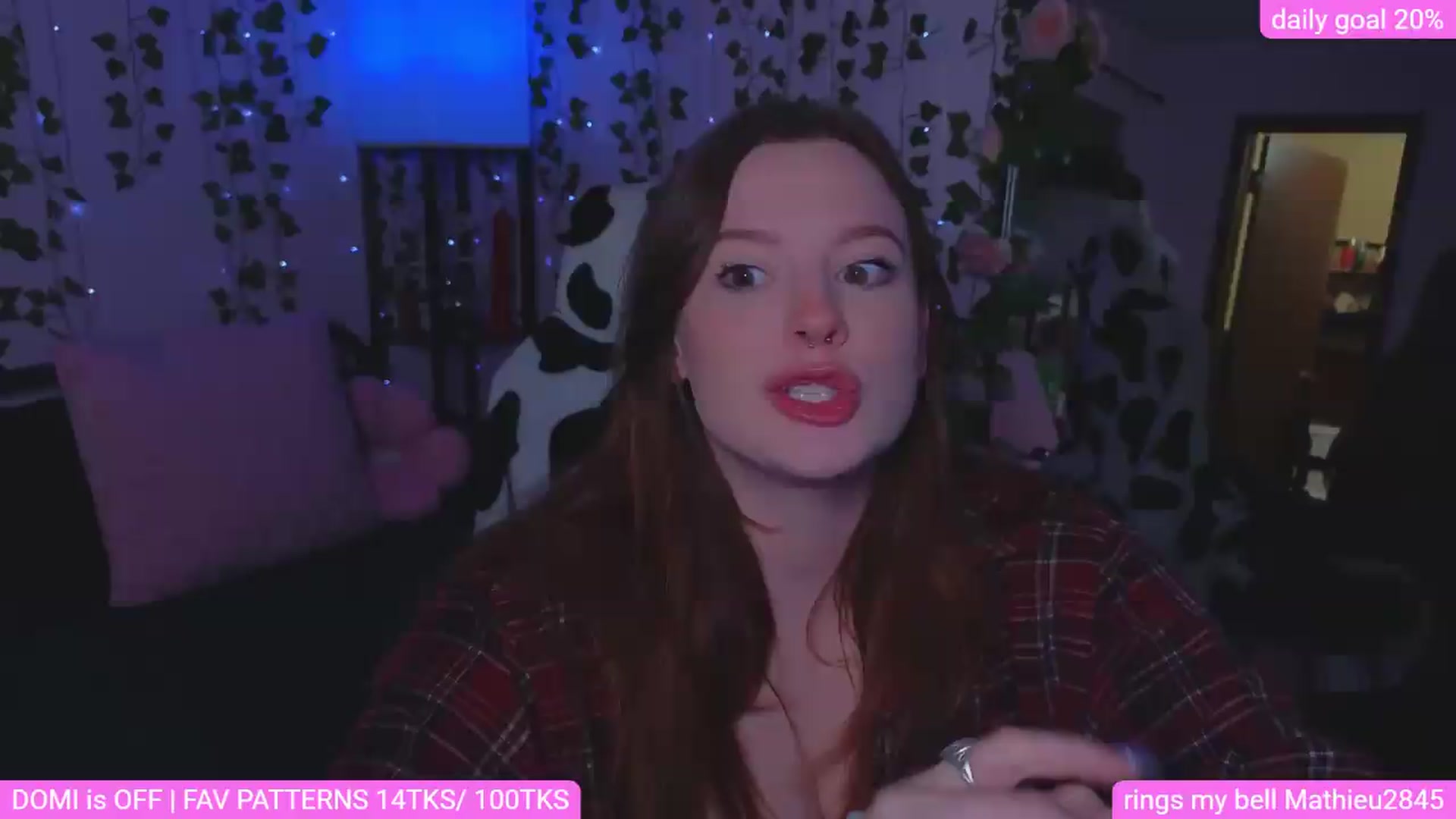 Gallery image thumbnail from naughtybella_'s myfreecams stream on, 08/19/2026, 24:26 image 3 of 20