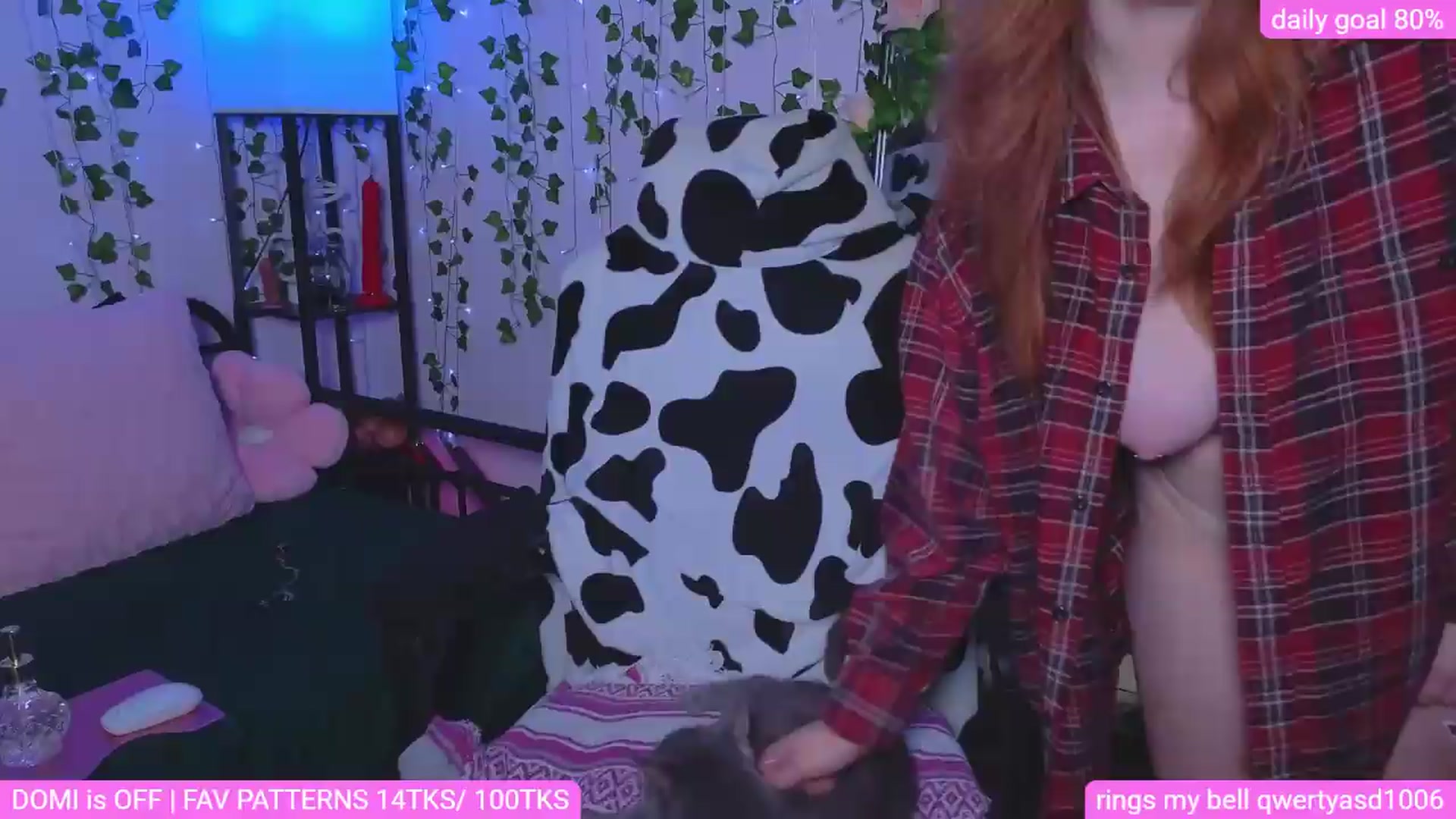 Gallery image thumbnail from naughtybella_'s myfreecams stream on, 08/19/2026, 02:56 image 11 of 20