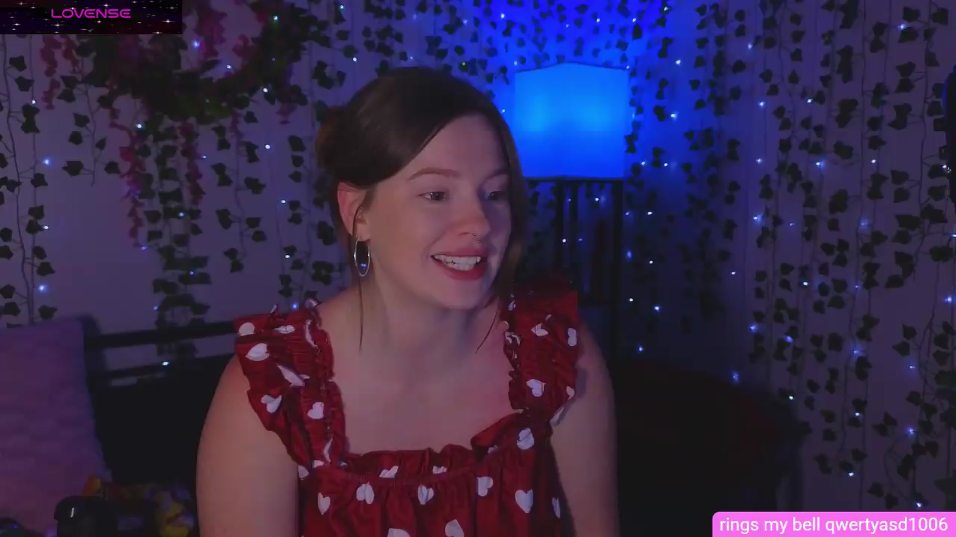 Gallery image thumbnail from naughtybella_'s myfreecams stream on, 08/25/2026, 24:00 image 18 of 20