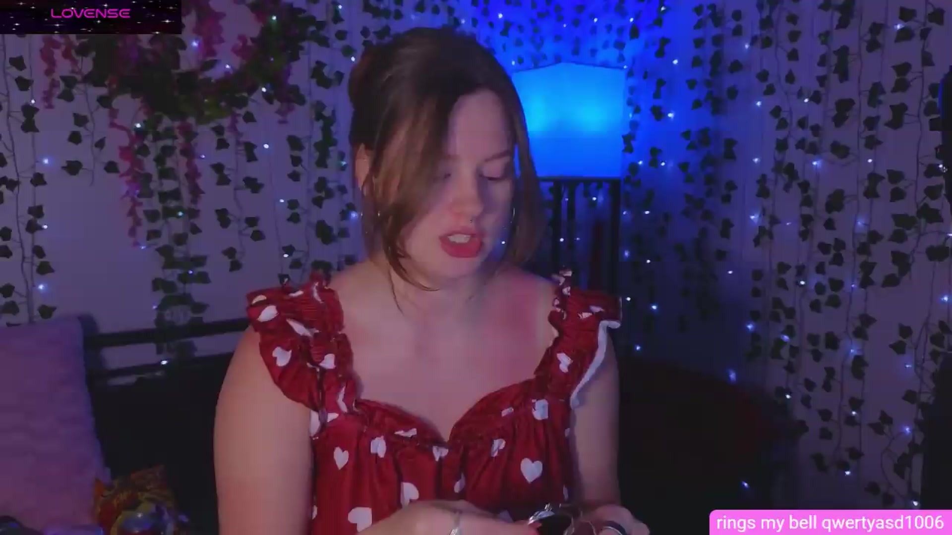 Gallery image thumbnail from naughtybella_'s myfreecams stream on, 08/25/2026, 24:00 image 12 of 20