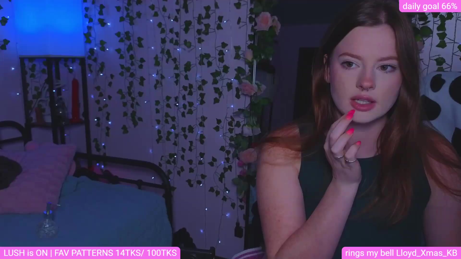 Gallery image thumbnail from naughtybella_'s myfreecams stream on, 08/28/2026, 03:51 image 14 of 20