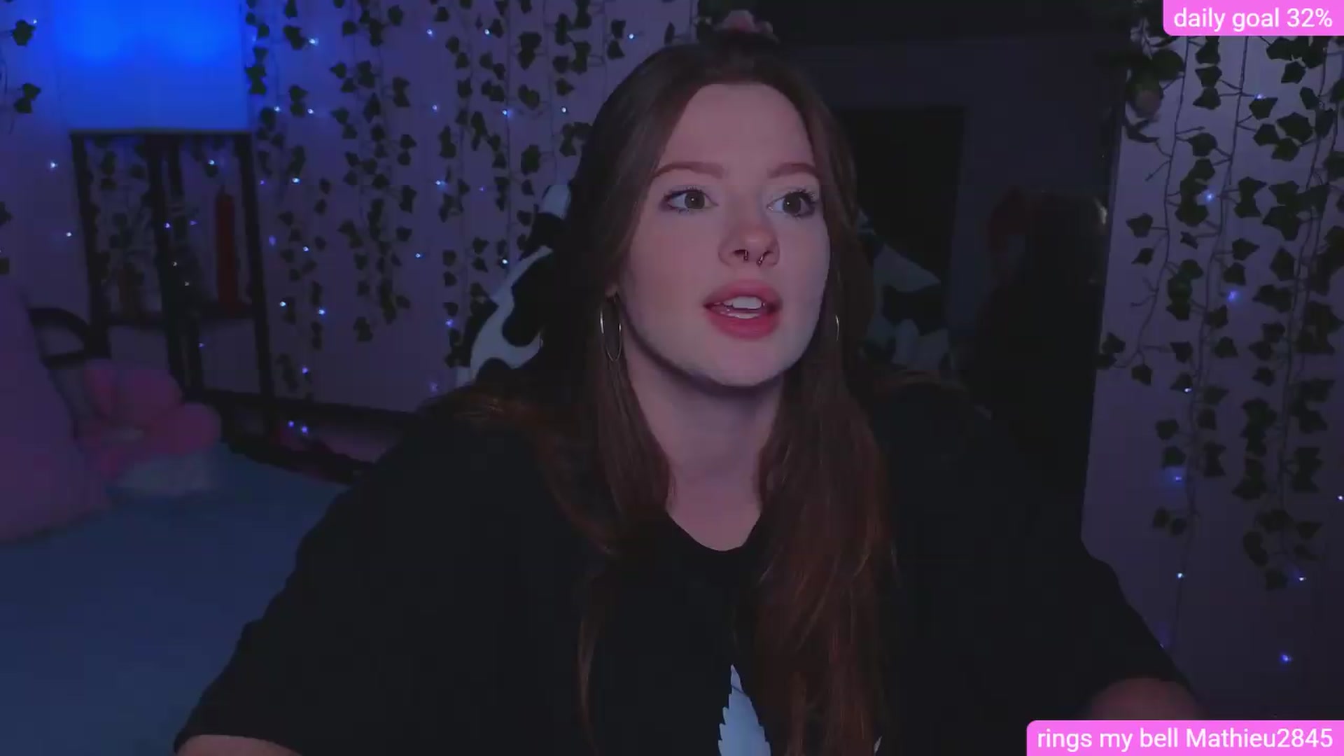 Gallery image thumbnail from naughtybella_'s myfreecams stream on, 08/29/2026, 03:08 image 6 of 20
