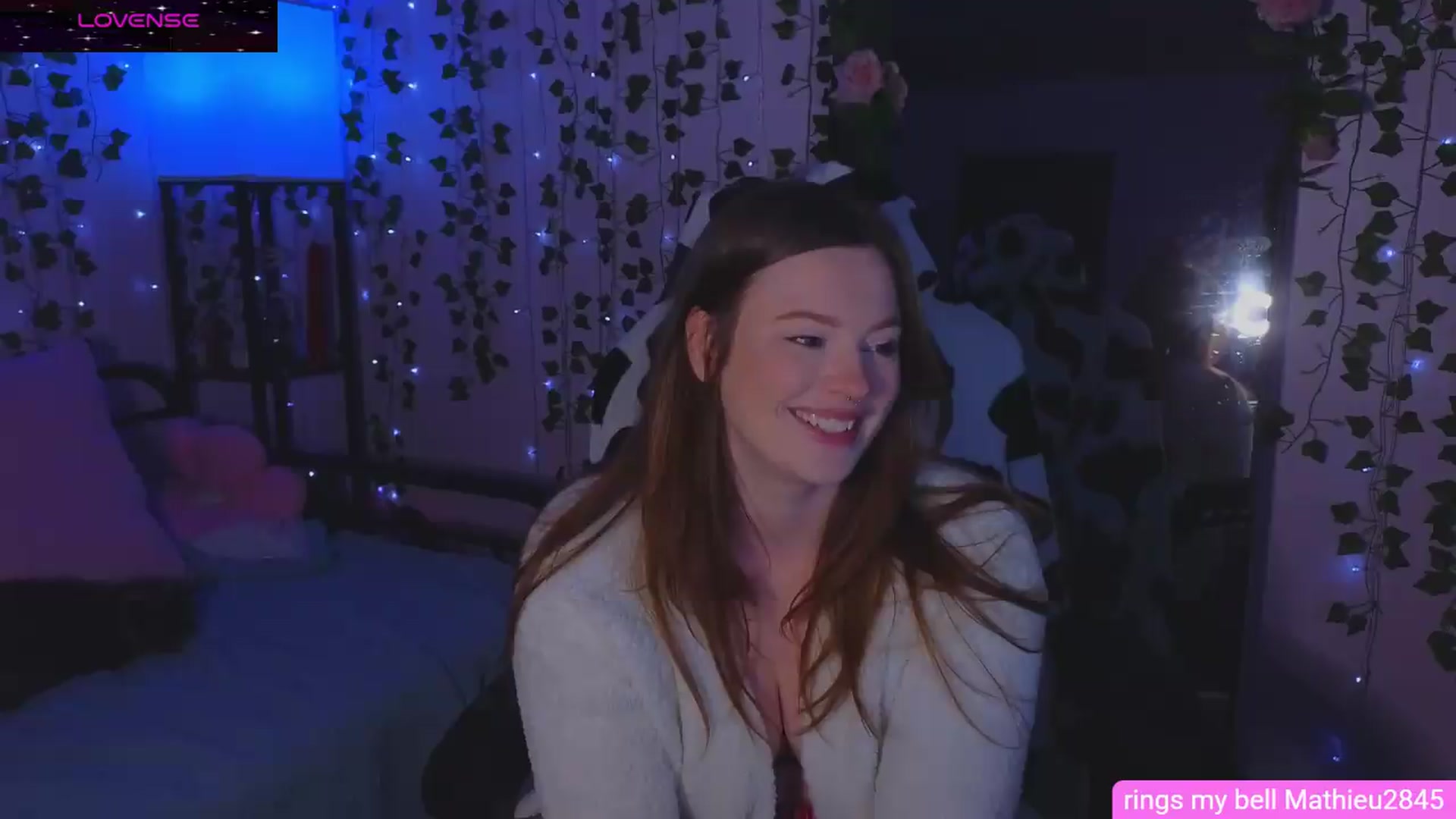 Gallery image thumbnail from naughtybella_'s myfreecams stream on, 09/01/2026, 02:59 image 19 of 20