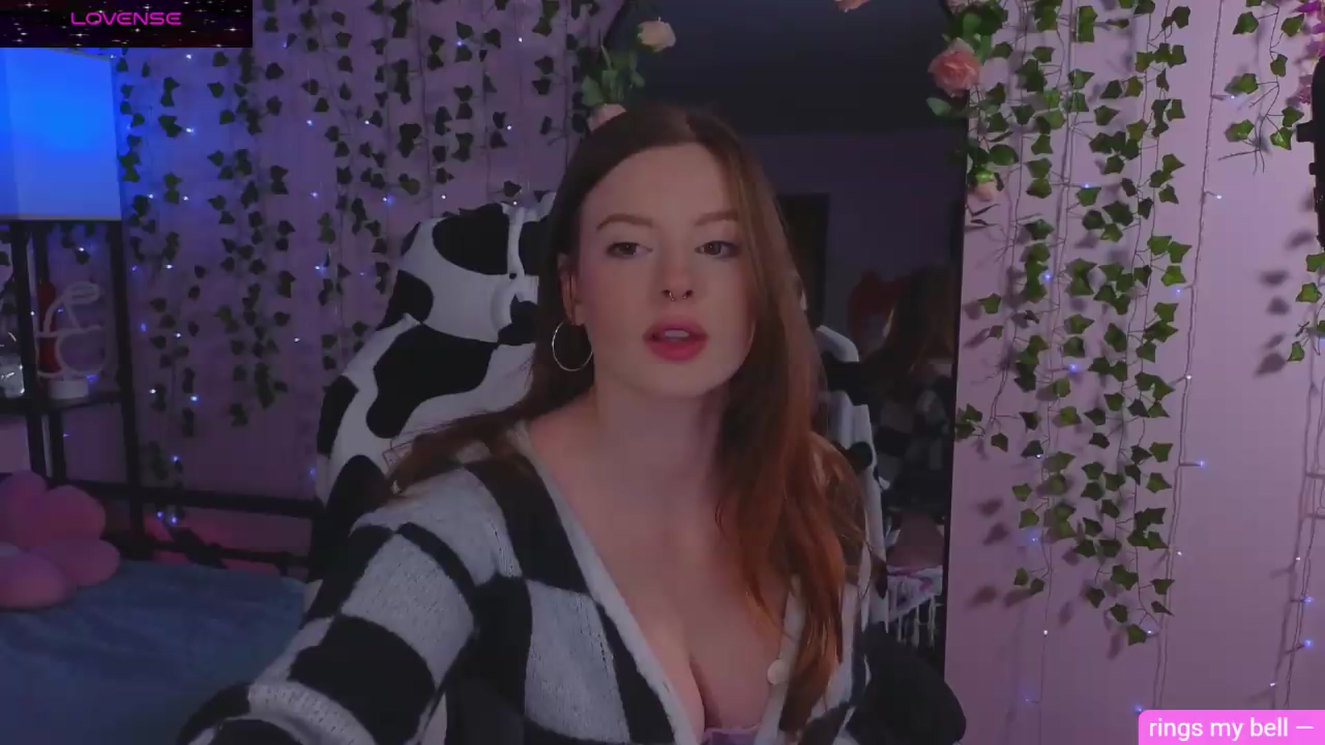 Gallery image thumbnail from naughtybella_'s myfreecams stream on, 09/03/2026, 24:00 image 2 of 20