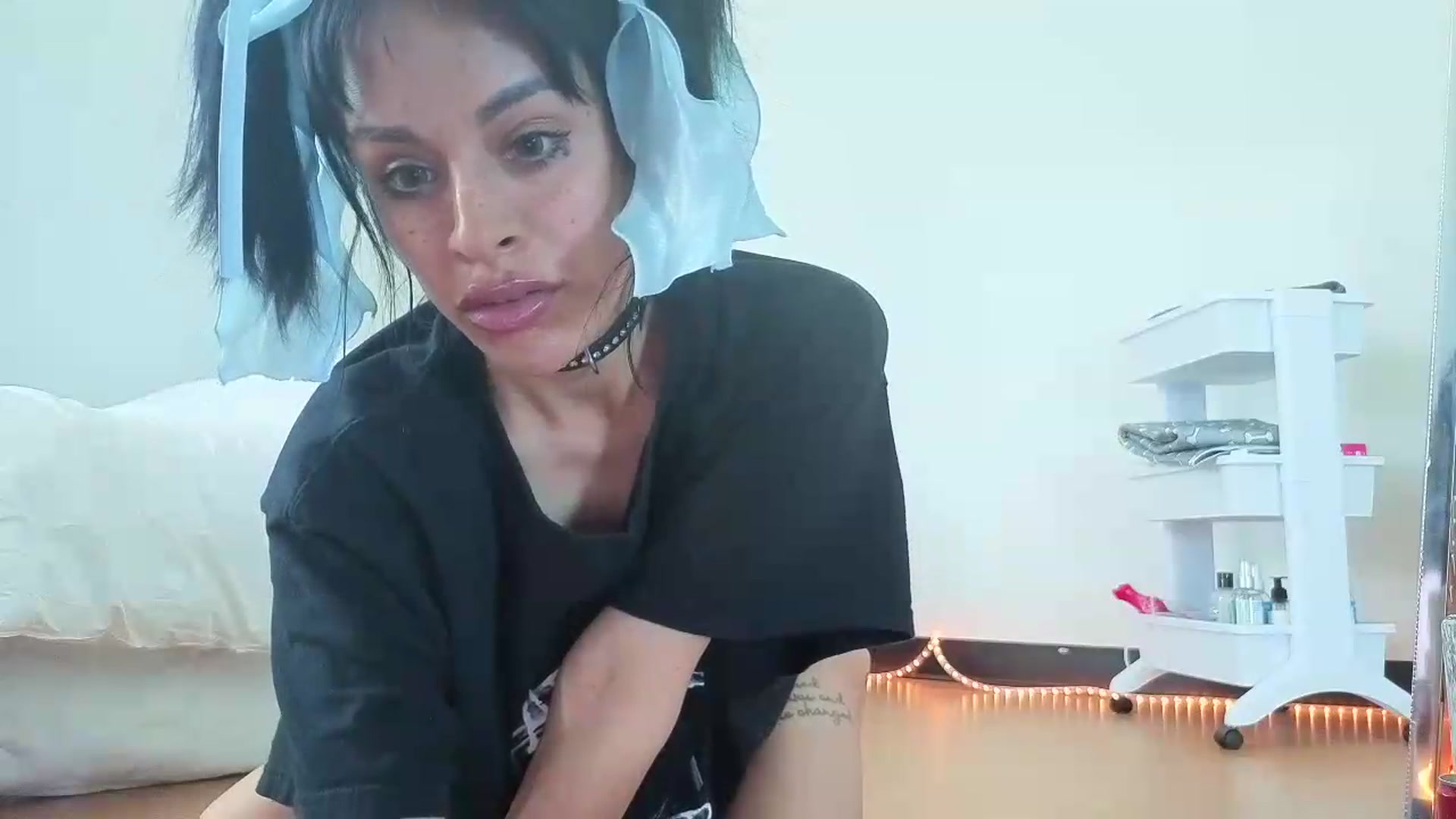Gallery image thumbnail from nella's myfreecams stream on, 05/11/2026, 17:21 image 20 of 20