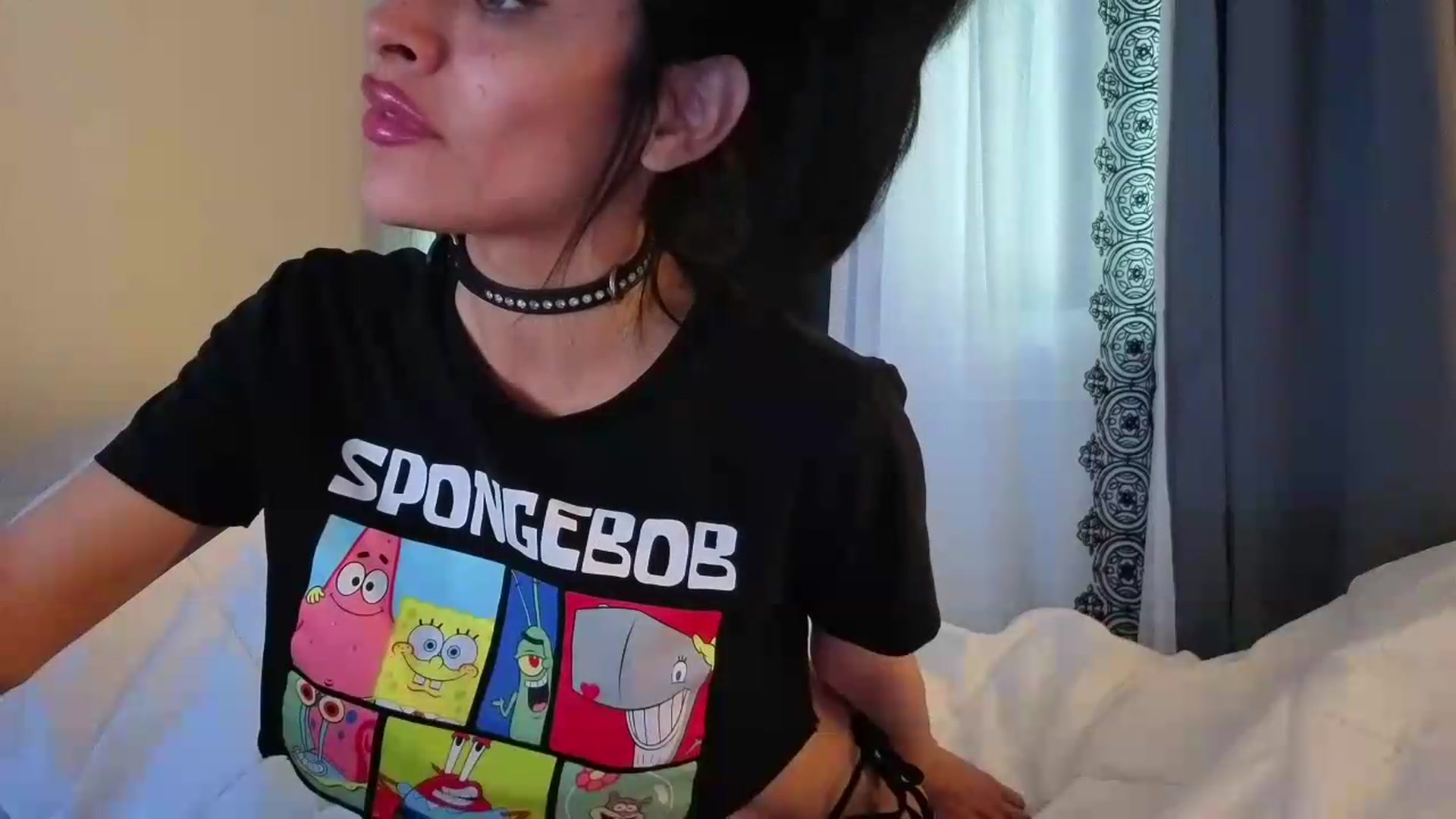 Gallery image thumbnail from nella's myfreecams stream on, 05/20/2026, 10:24 image 11 of 20