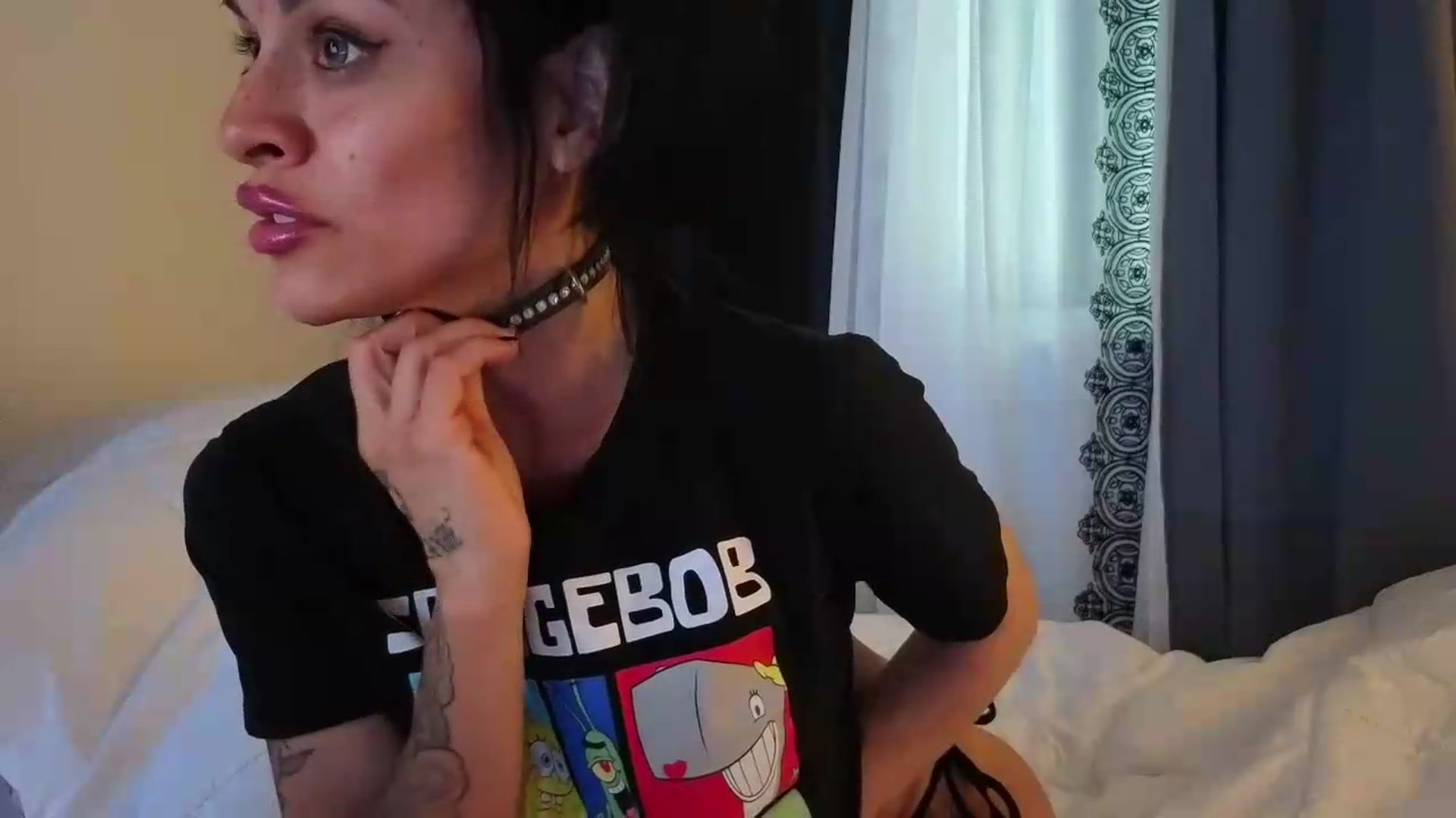 Gallery image thumbnail from nella's myfreecams stream on, 05/20/2026, 10:24 image 7 of 20