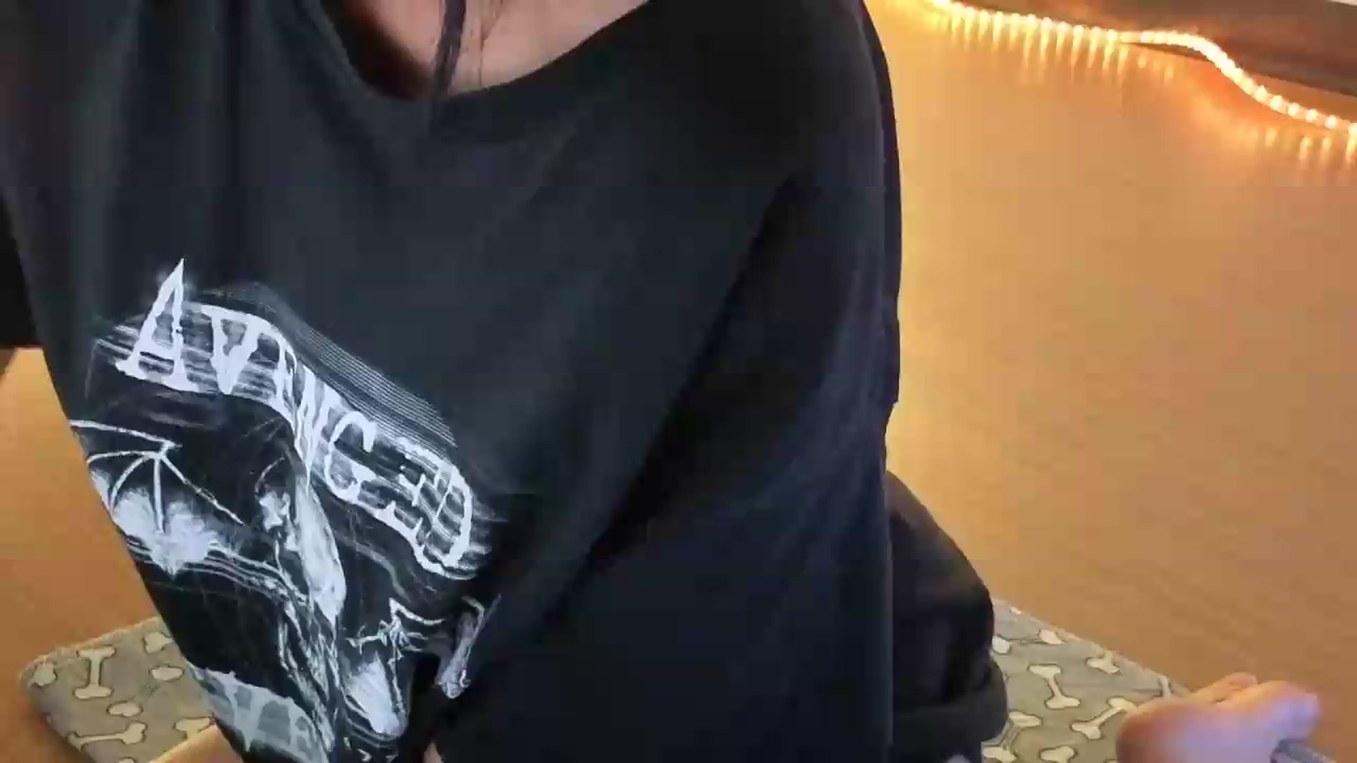 Gallery image thumbnail from nella's myfreecams stream on, 05/25/2026, 18:40 image 20 of 20