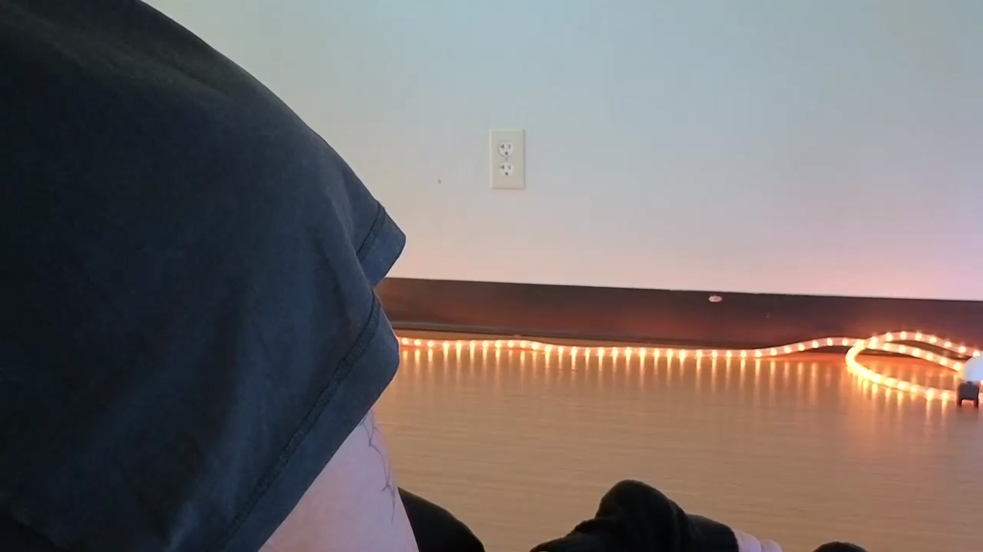 Gallery image thumbnail from nella's myfreecams stream on, 05/28/2026, 17:13 image 5 of 20