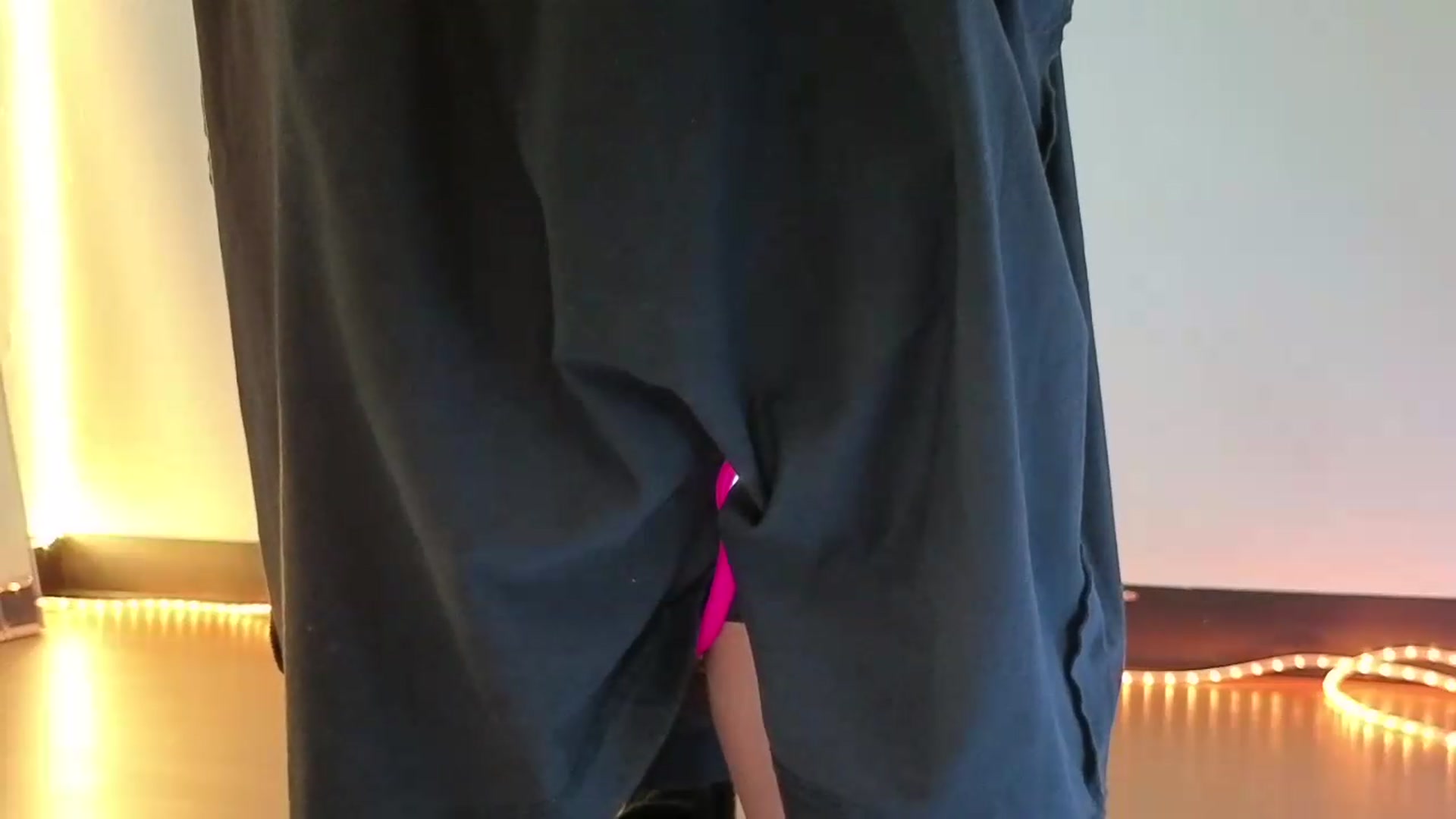 Gallery image thumbnail from nella's myfreecams stream on, 05/28/2026, 17:13 image 15 of 20