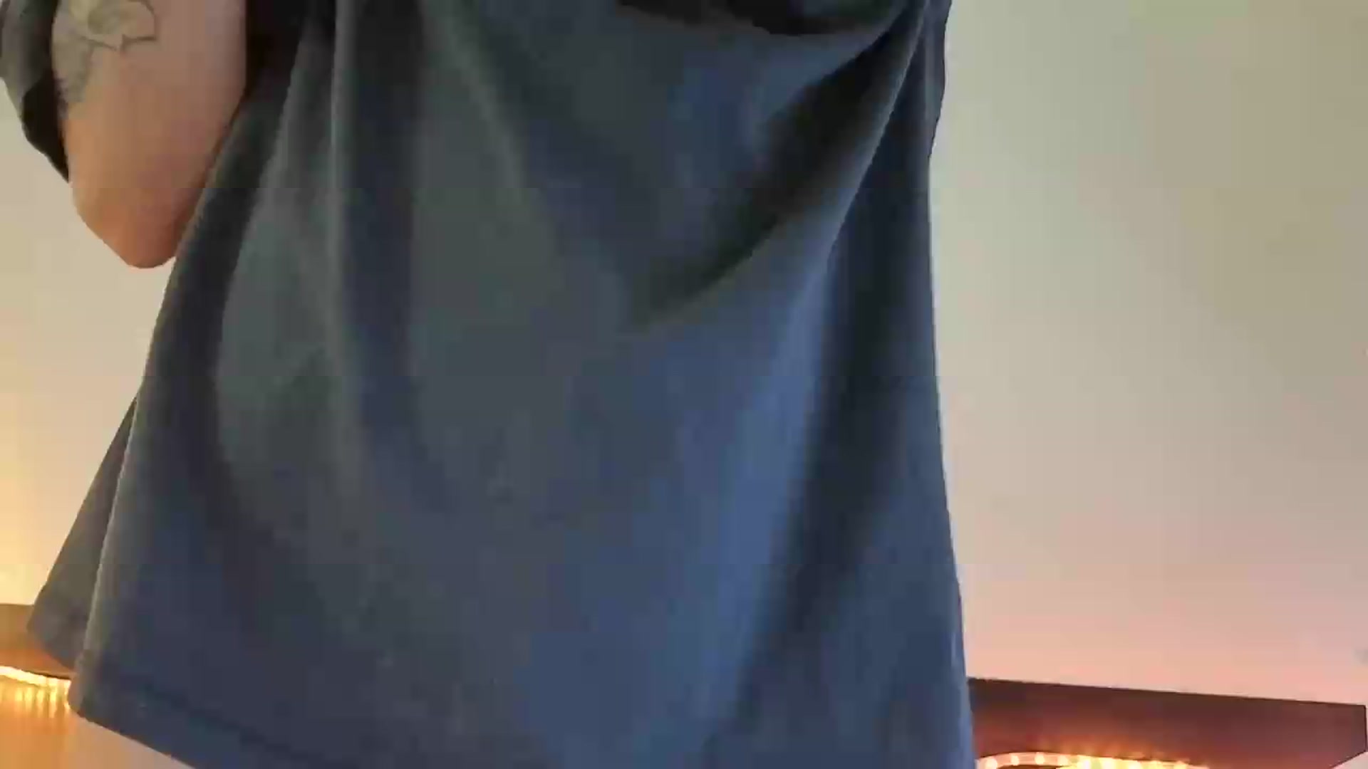Gallery image thumbnail from nella's myfreecams stream on, 05/29/2026, 17:20 image 1 of 20