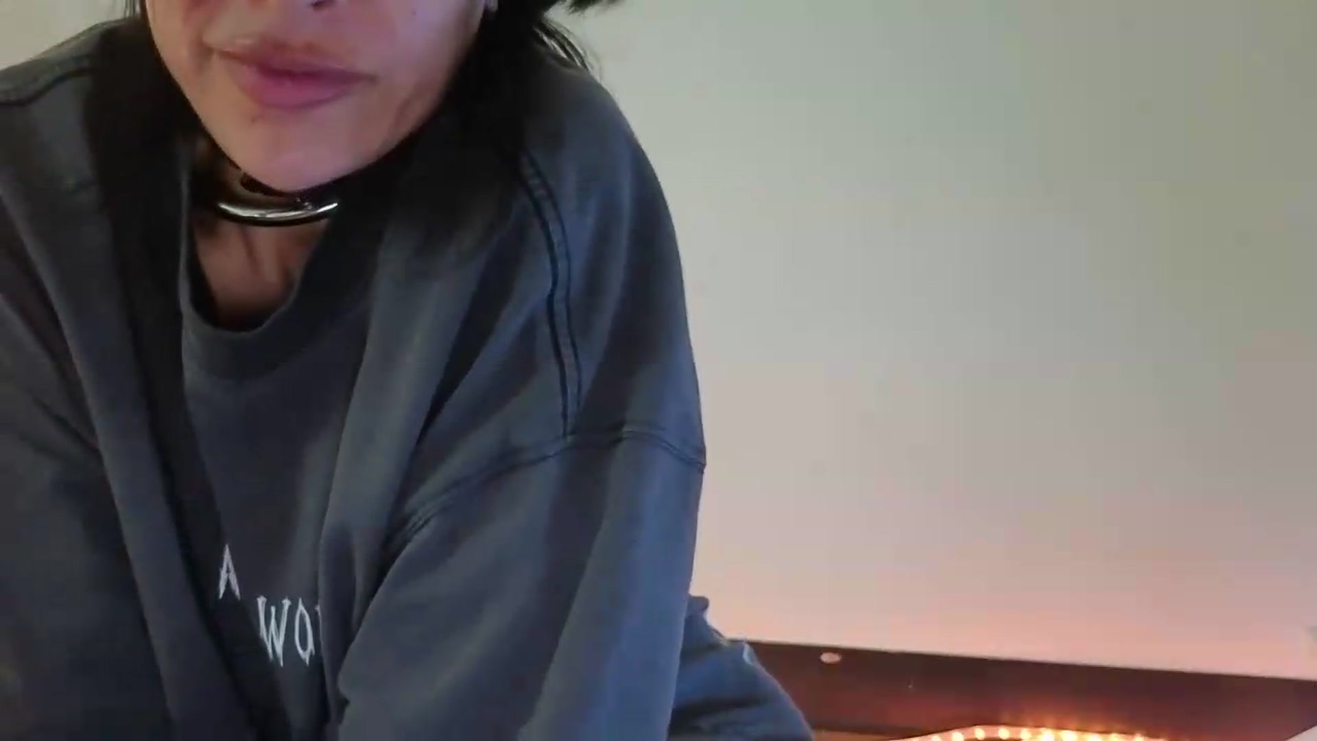 Gallery image thumbnail from nella's myfreecams stream on, 05/29/2026, 17:20 image 4 of 20