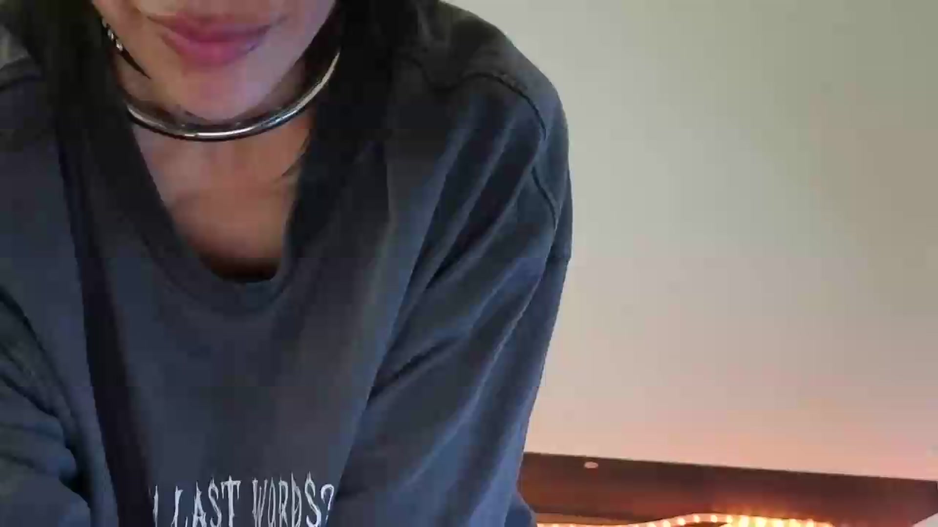 Gallery image thumbnail from nella's myfreecams stream on, 05/29/2026, 17:20 image 3 of 20