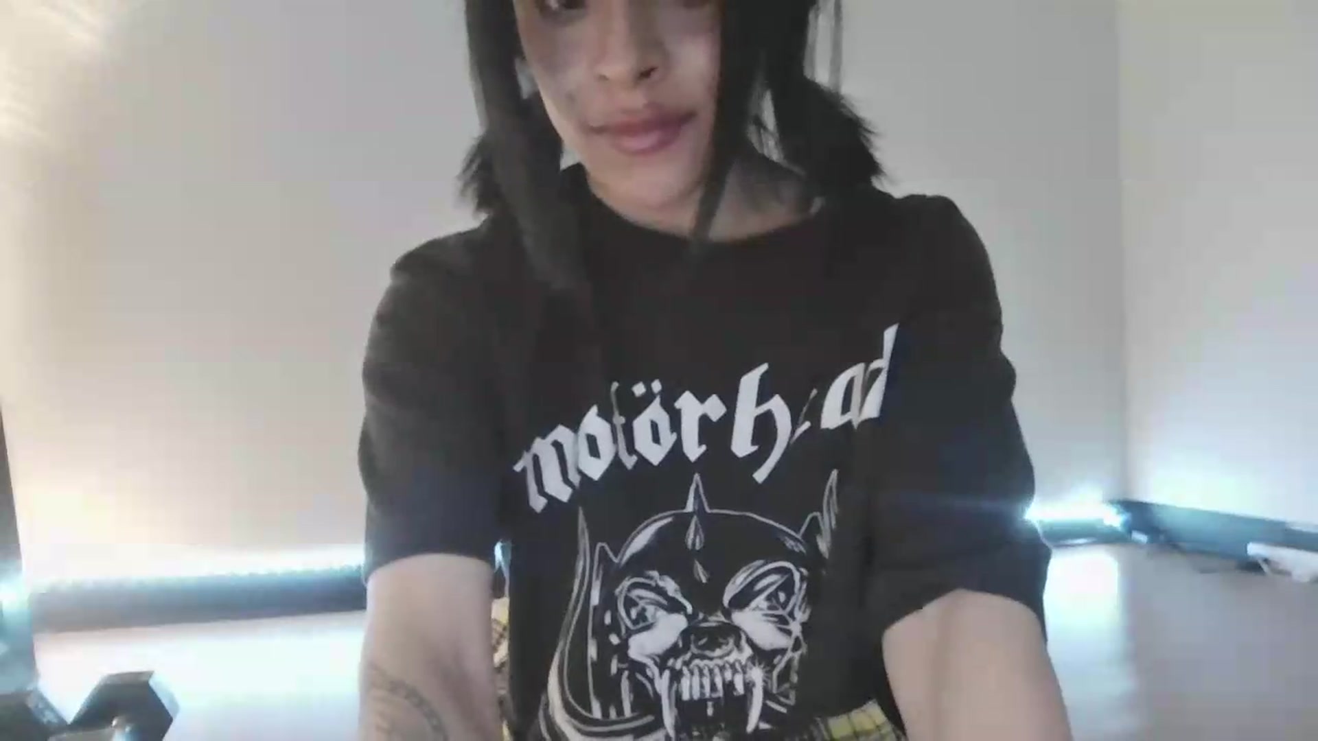 Gallery image thumbnail from nella's myfreecams stream on, 06/30/2026, 17:52 image 6 of 20
