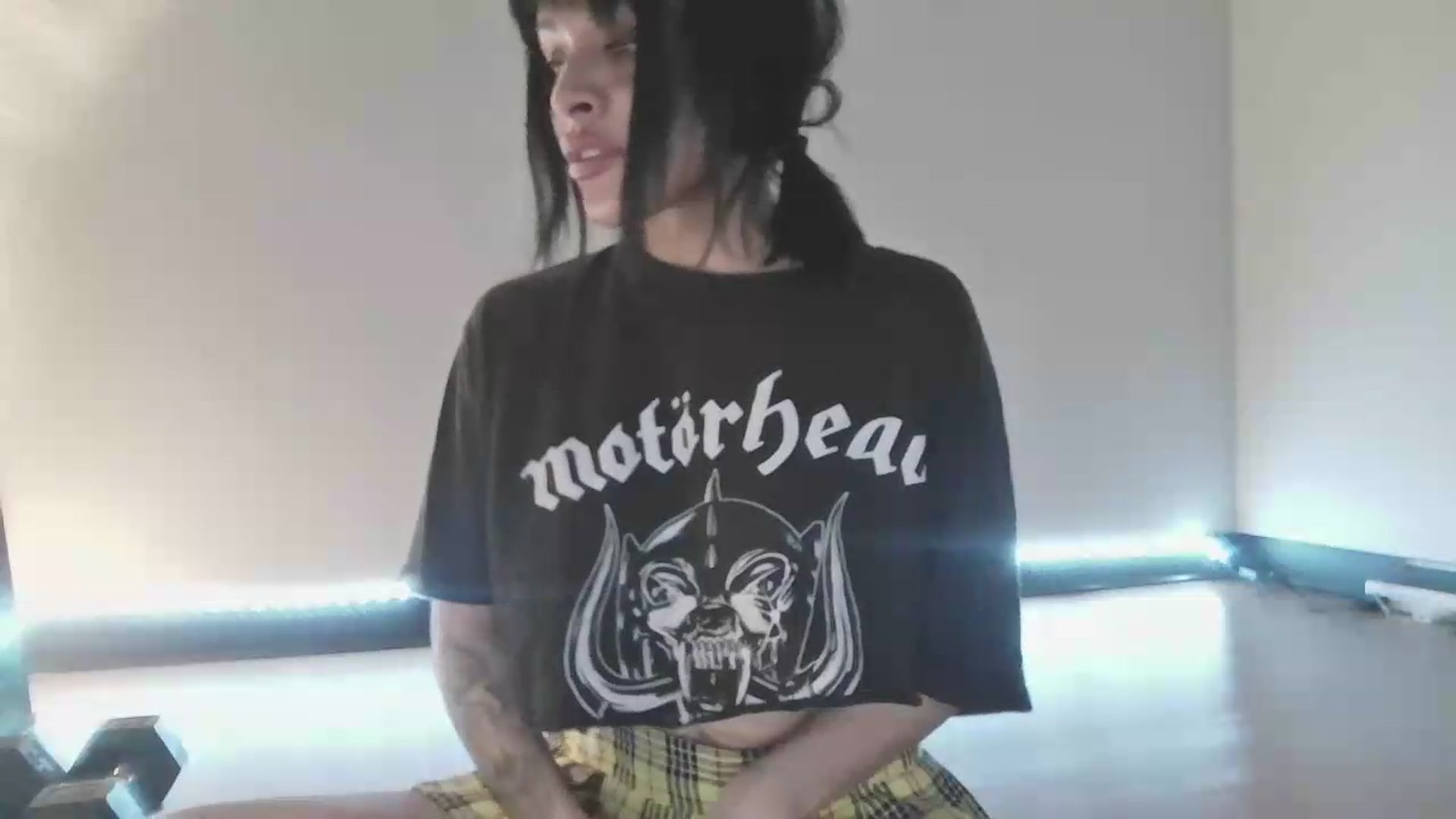 Gallery image thumbnail from nella's myfreecams stream on, 06/30/2026, 17:52 image 12 of 20