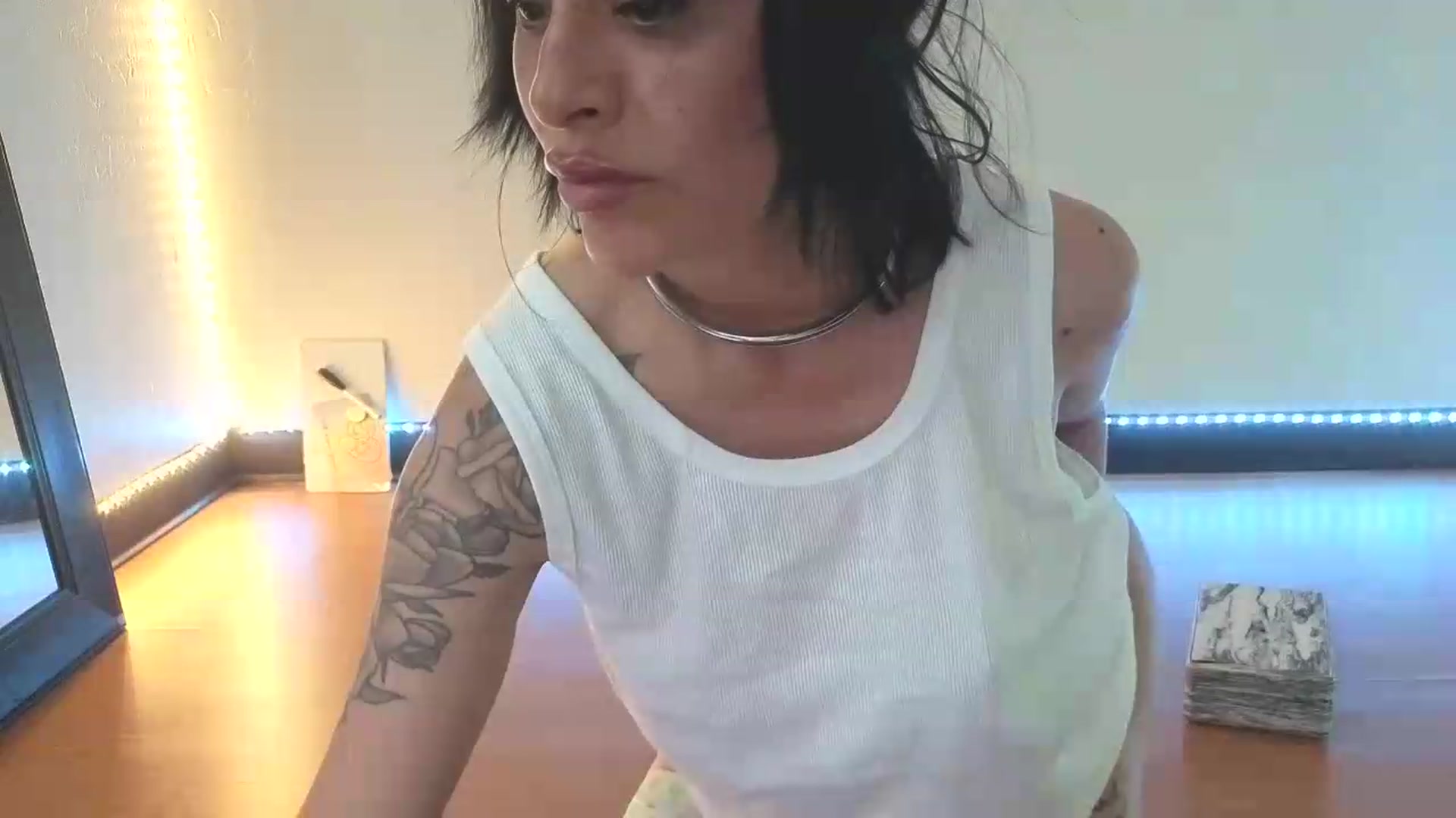 Gallery image thumbnail from nella's myfreecams stream on, 07/02/2026, 17:25 image 12 of 20