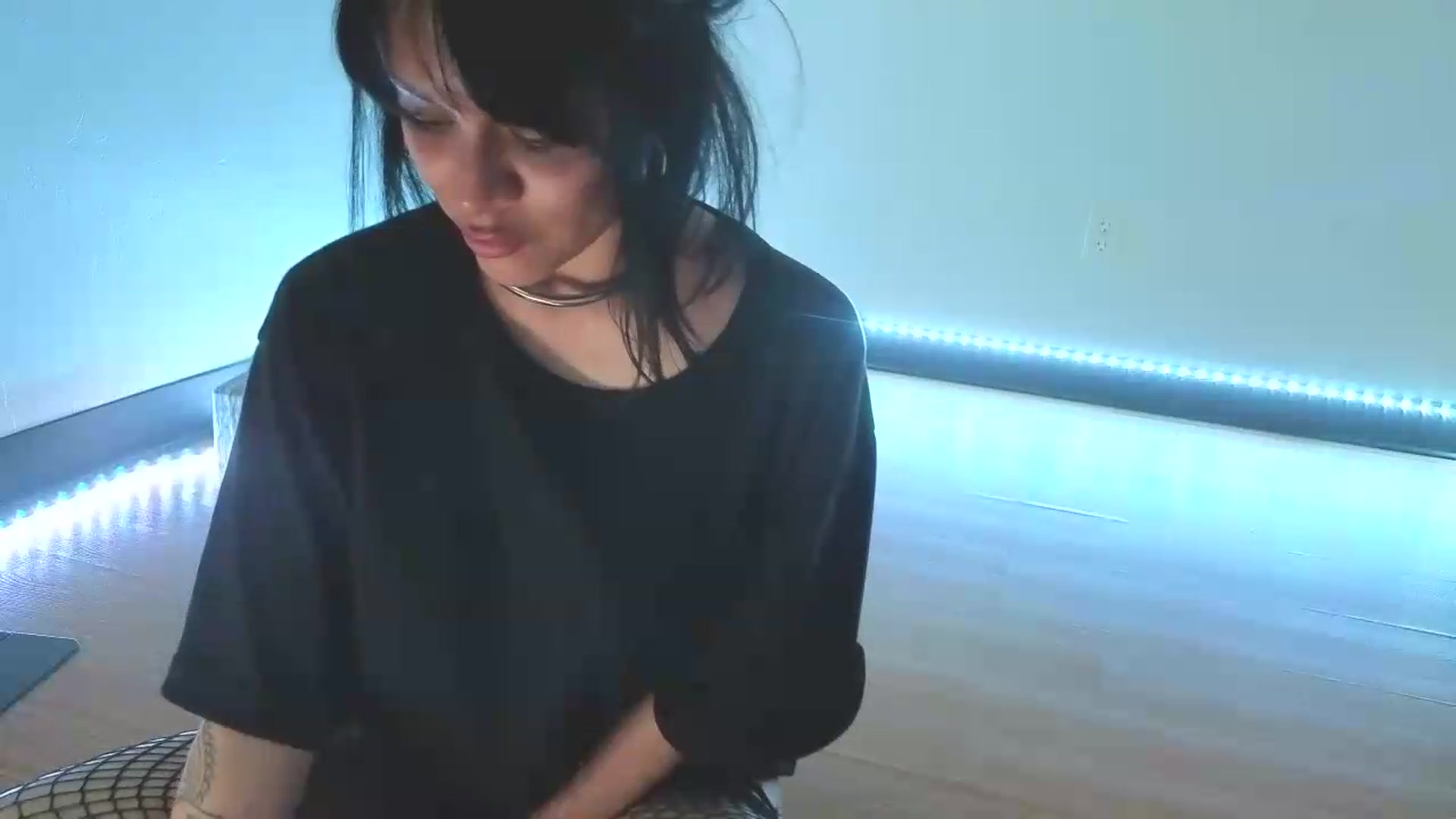 Gallery image thumbnail from nella's myfreecams stream on, 07/21/2026, 18:09 image 19 of 20