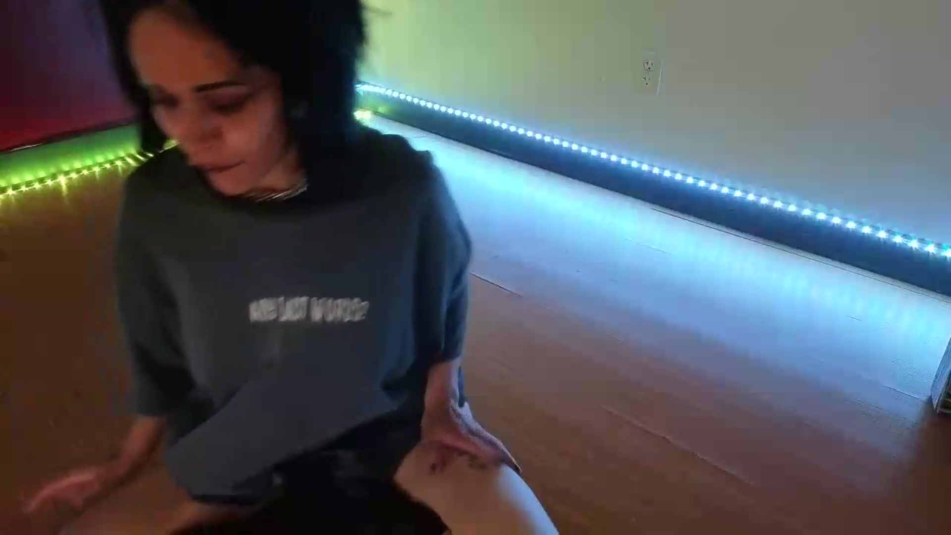 Gallery image thumbnail from nella's myfreecams stream on, 08/22/2026, 17:01 image 8 of 20