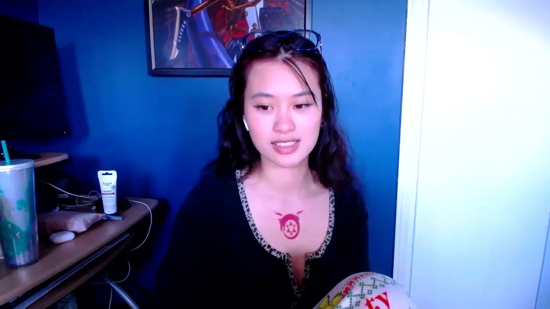 Gallery image thumbnail from nemukkonyago's myfreecams stream on, 12/08/2022, 17:46 image 16 of 20