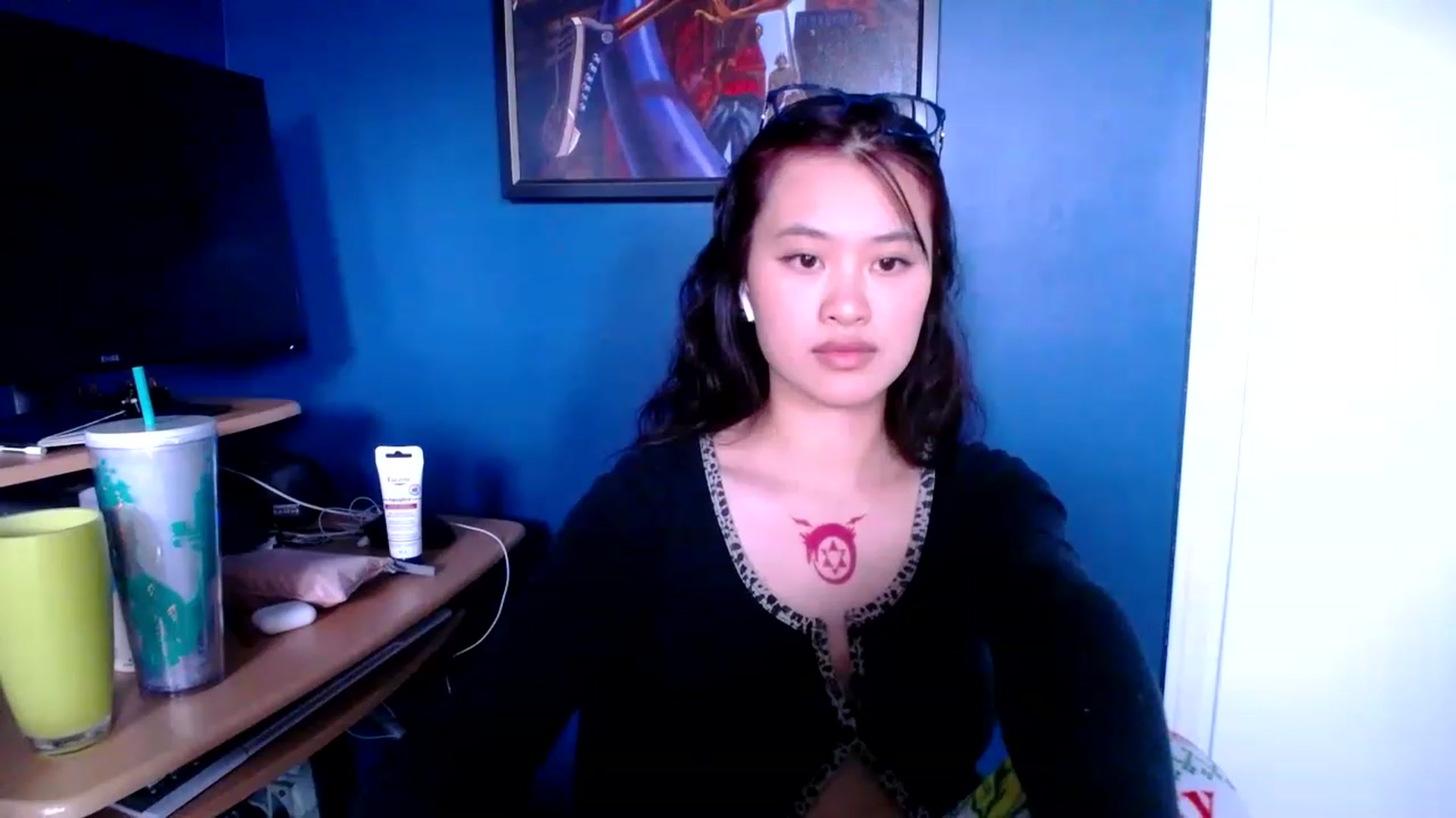 Gallery image thumbnail from nemukkonyago's myfreecams stream on, 12/08/2022, 18:10 image 7 of 20