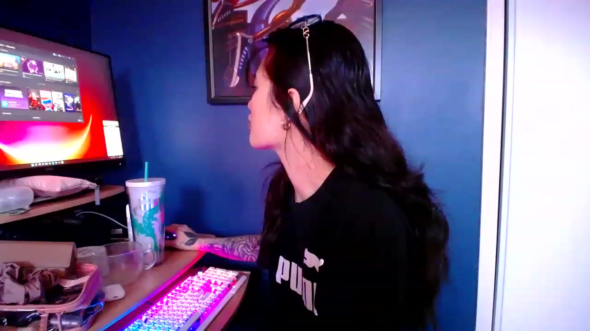 Gallery image thumbnail from nemukkonyago's myfreecams stream on, 12/09/2022, 16:49 image 7 of 20