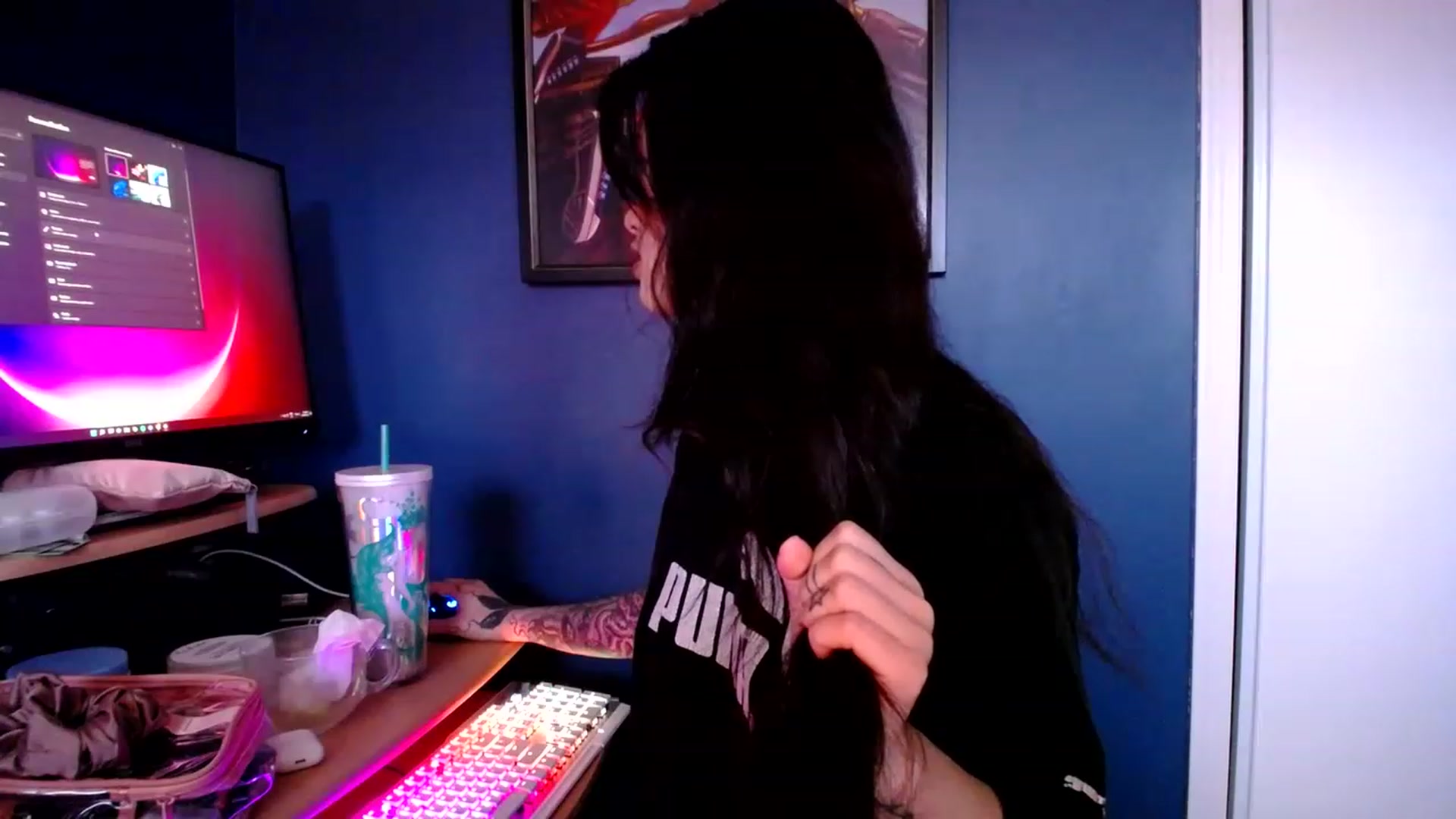 Gallery image thumbnail from nemukkonyago's myfreecams stream on, 12/09/2022, 16:49 image 20 of 20