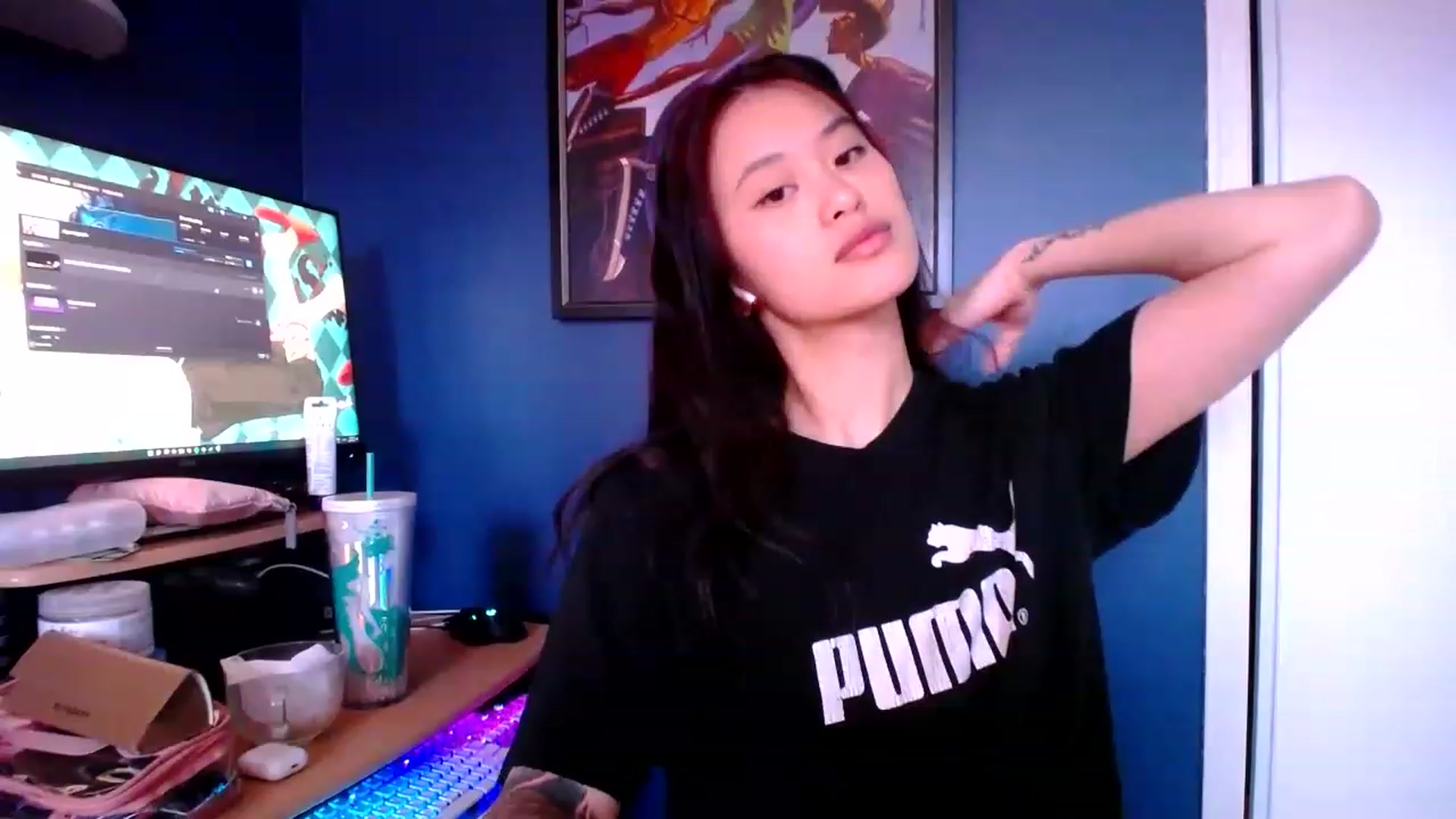 Gallery image thumbnail from nemukkonyago's myfreecams stream on, 12/09/2022, 17:49 image 12 of 20