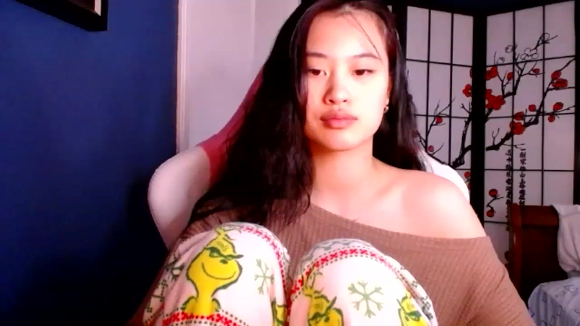 Gallery image thumbnail from nemukkonyago's myfreecams stream on, 01/04/2023, 19:50 image 20 of 20