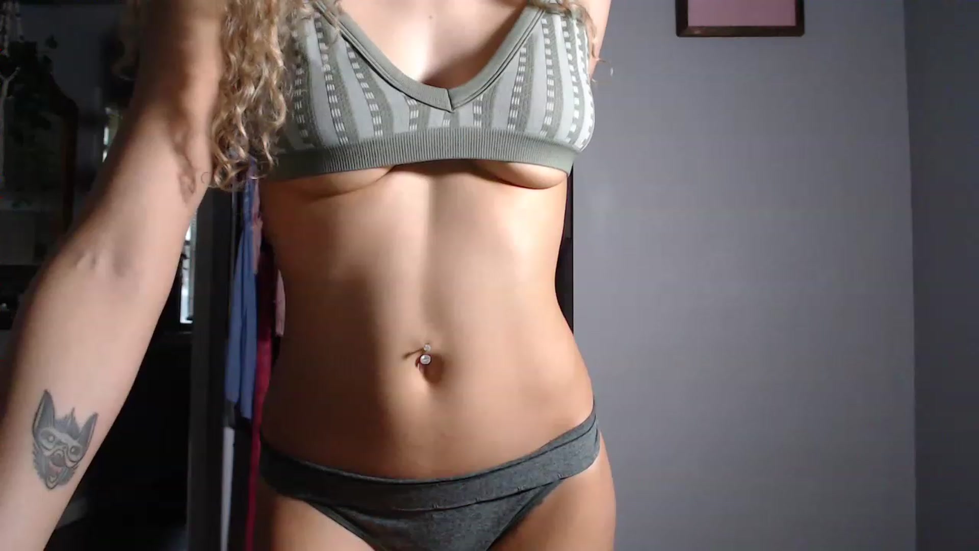 Gallery image thumbnail from netgirl's myfreecams stream on, 07/20/2023, 22:11 image 4 of 20
