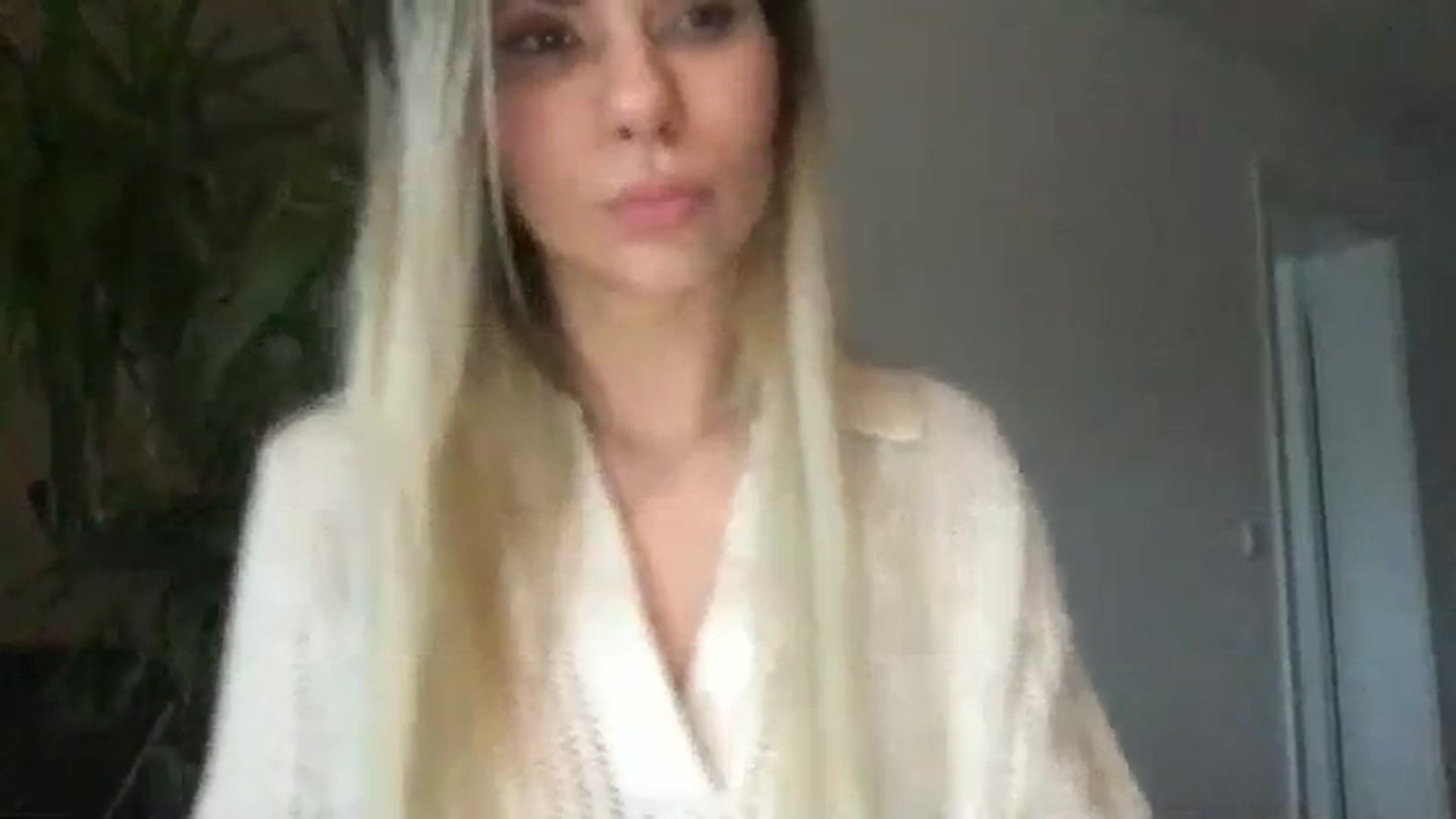 Gallery image thumbnail from neverinmylife's myfreecams stream on, 12/21/2023, 14:02 image 20 of 20