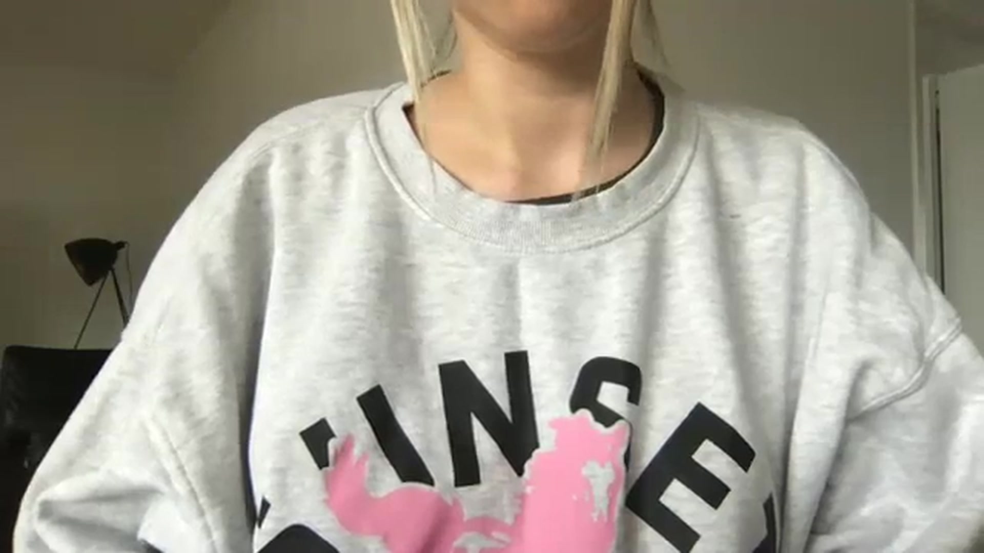 Gallery image thumbnail from neverinmylife's myfreecams stream on, 03/19/2024, 14:05 image 5 of 20