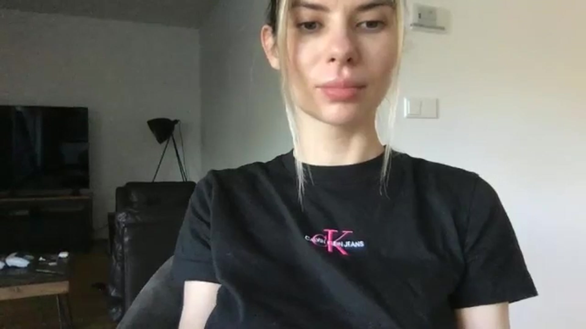 Gallery image thumbnail from neverinmylife's myfreecams stream on, 05/02/2024, 09:38 image 6 of 20