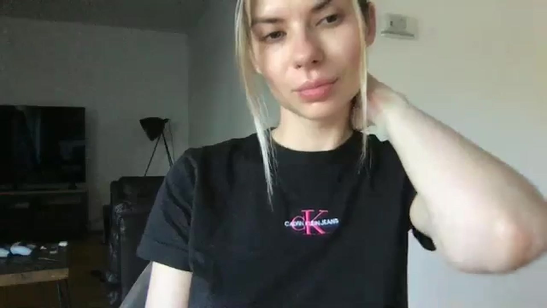 Gallery image thumbnail from neverinmylife's myfreecams stream on, 05/02/2024, 09:38 image 2 of 20
