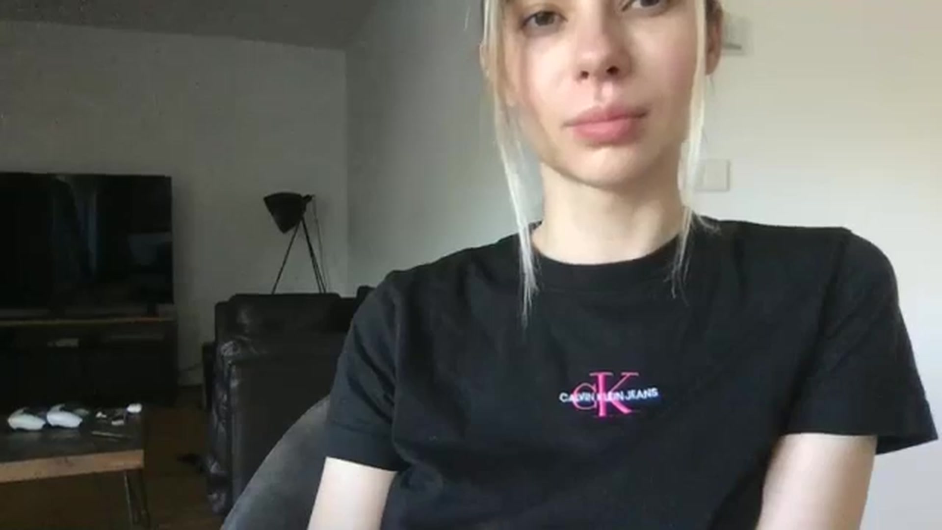 Gallery image thumbnail from neverinmylife's myfreecams stream on, 05/02/2024, 09:38 image 8 of 20