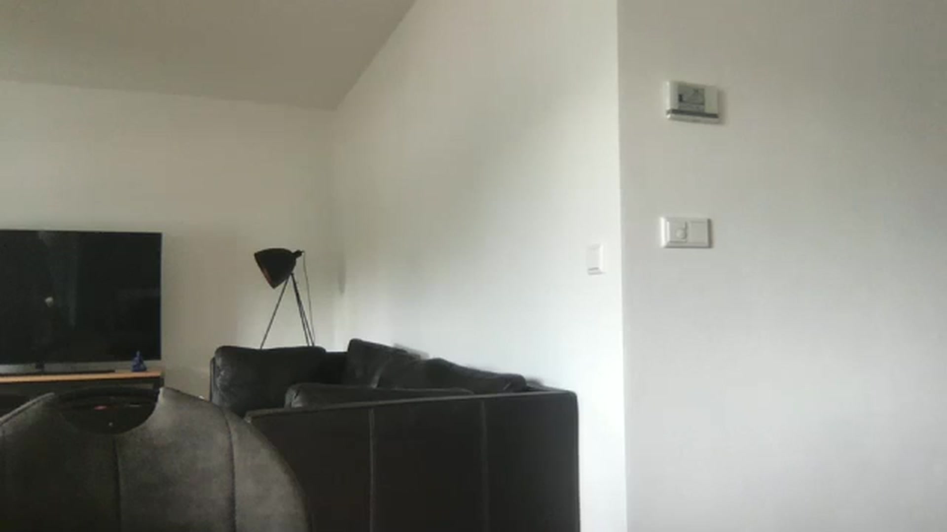 Gallery image thumbnail from neverinmylife's myfreecams stream on, 05/07/2024, 12:15 image 10 of 20