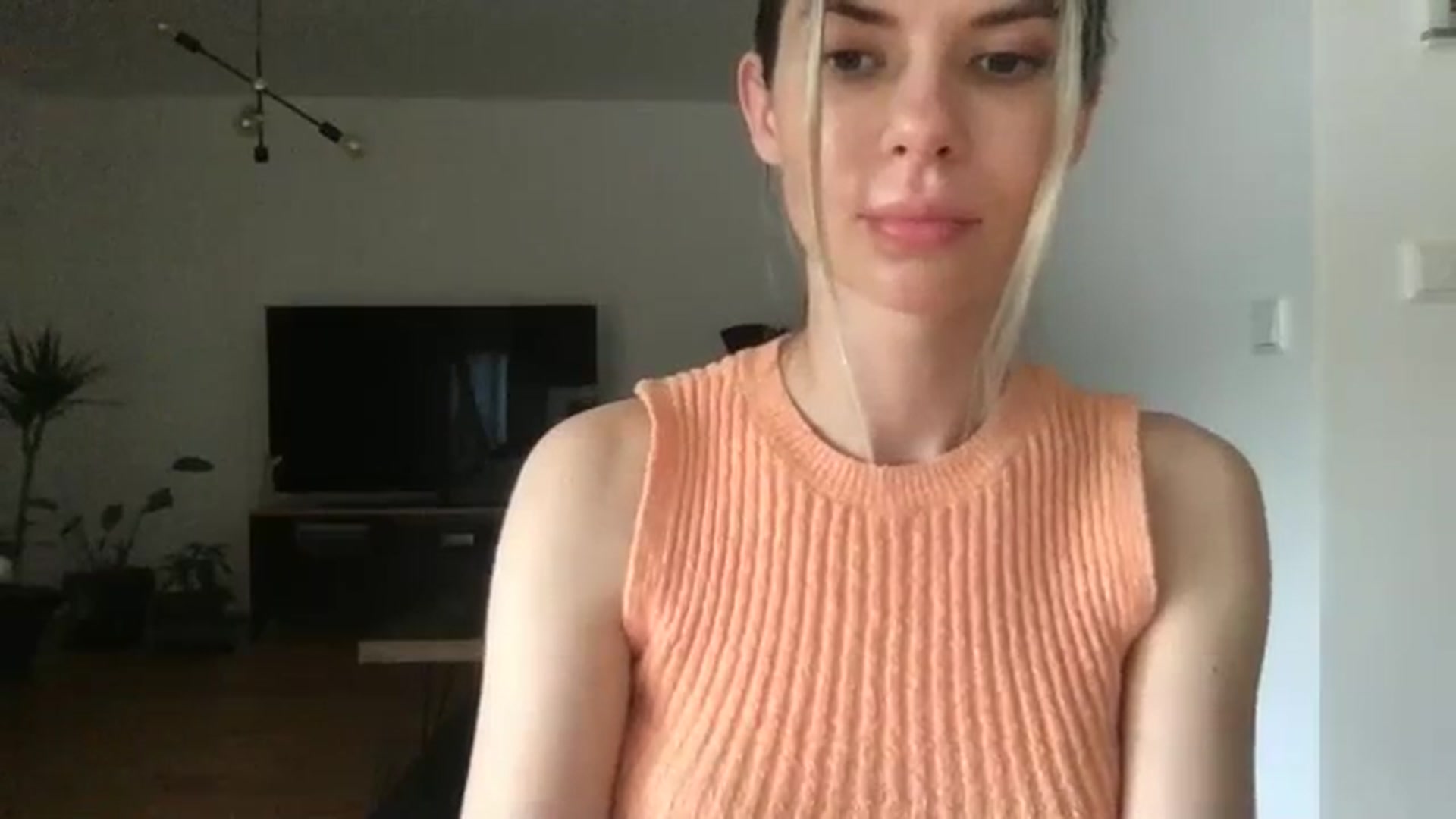 Gallery image thumbnail from neverinmylife's myfreecams stream on, 05/20/2024, 18:01 image 4 of 20