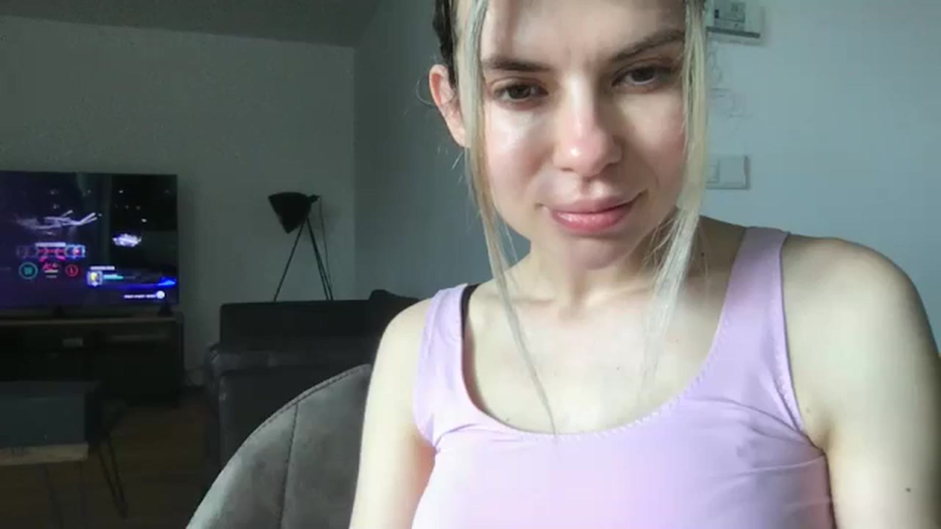 Gallery image thumbnail from neverinmylife's myfreecams stream on, 05/24/2024, 16:51 image 14 of 20