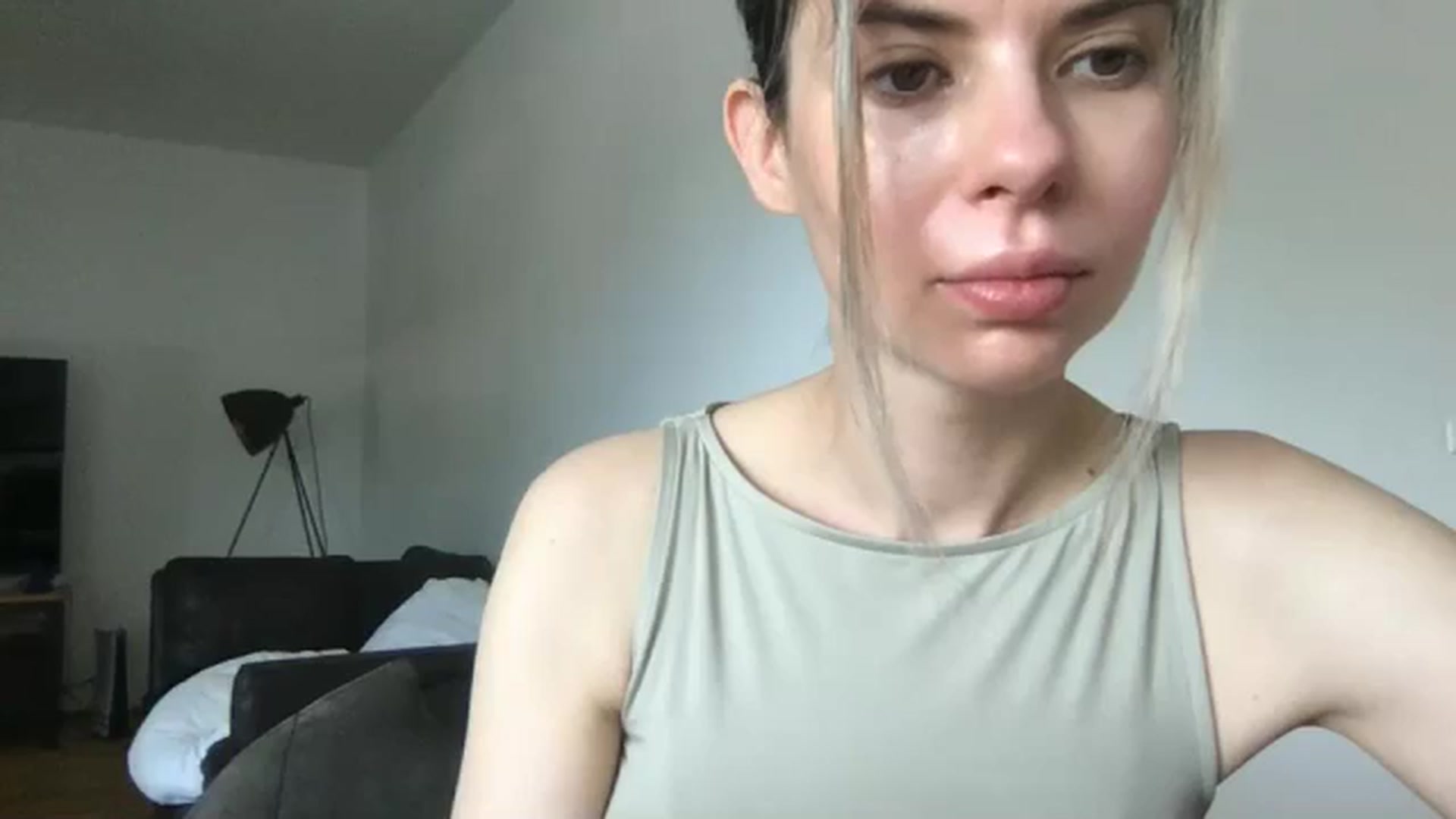 Gallery image thumbnail from neverinmylife's myfreecams stream on, 06/07/2024, 10:36 image 2 of 20