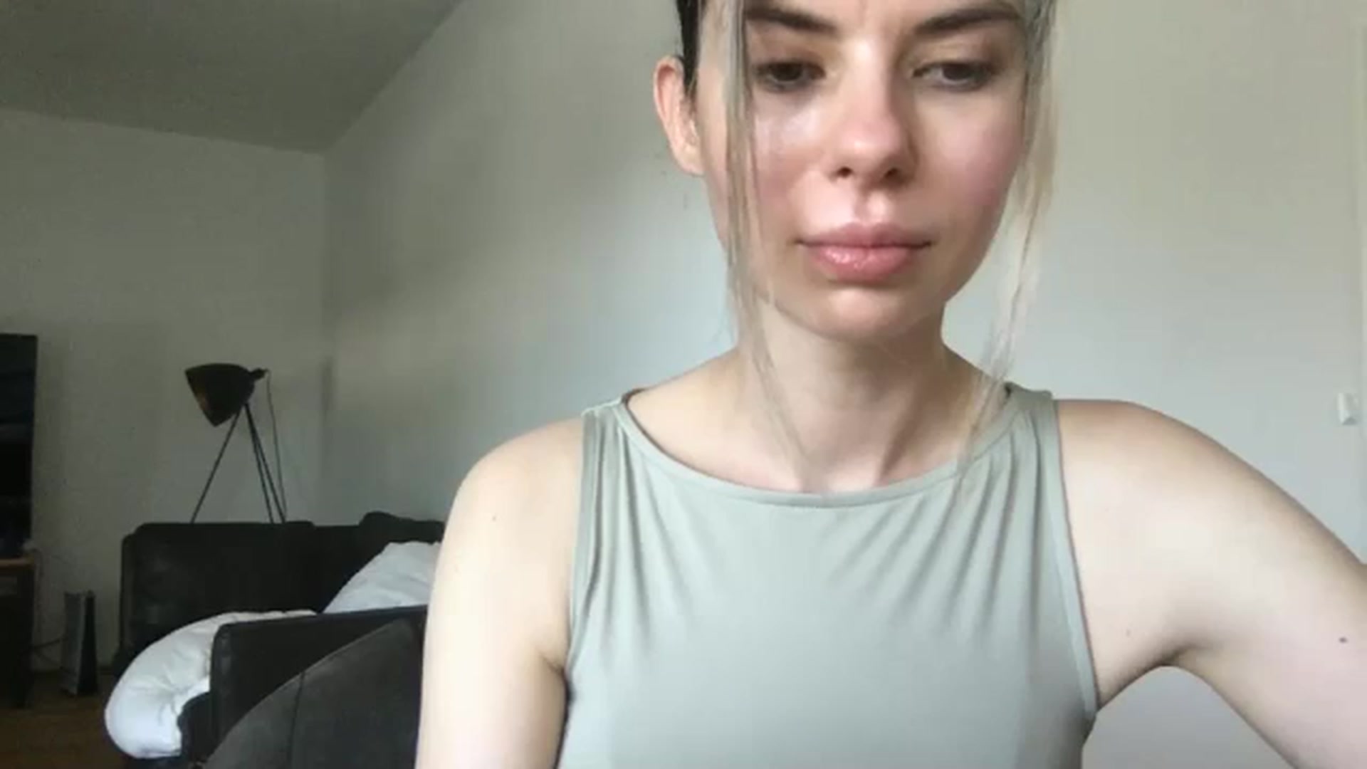 Gallery image thumbnail from neverinmylife's myfreecams stream on, 06/07/2024, 10:36 image 9 of 20