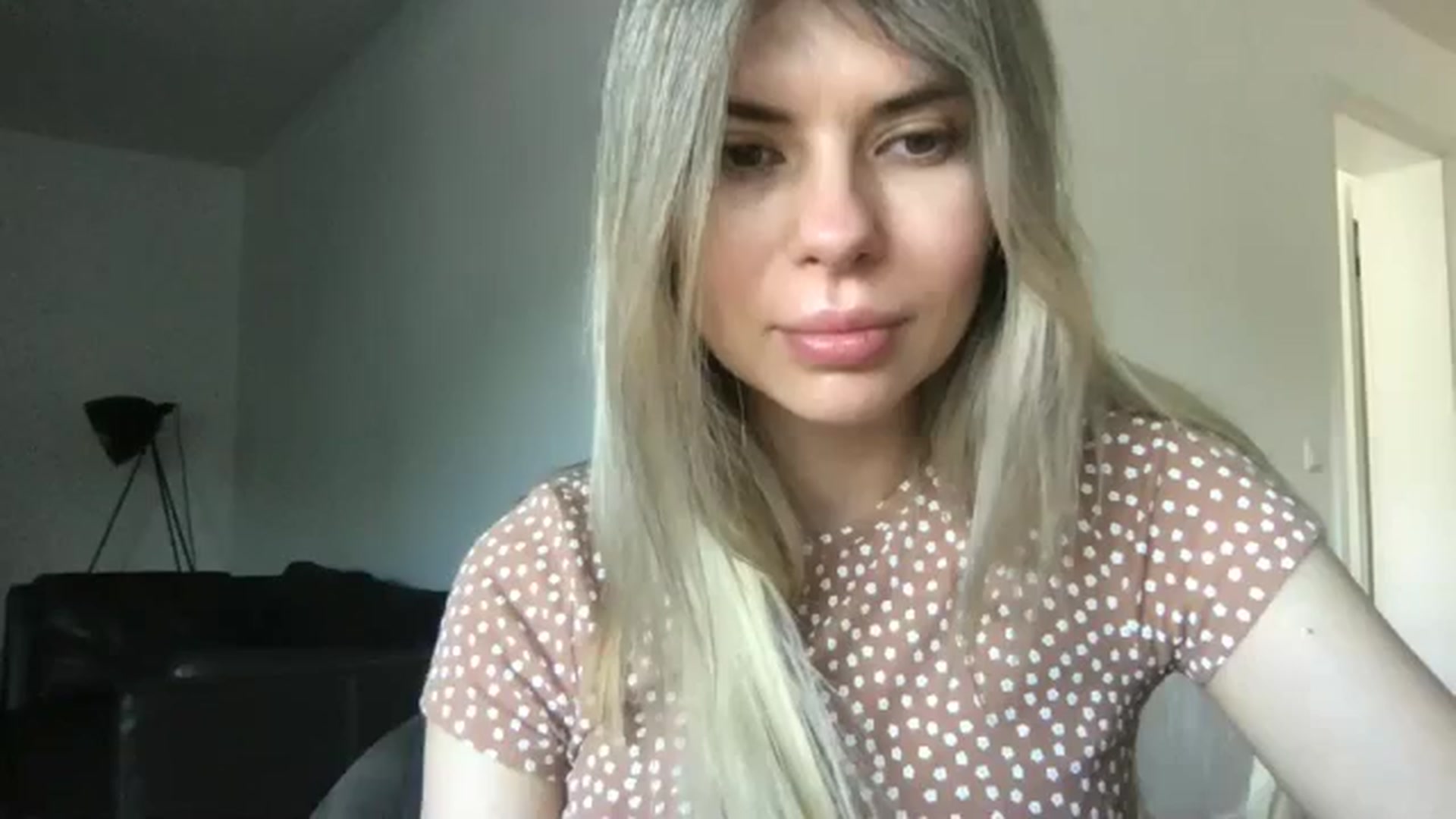 Gallery image thumbnail from neverinmylife's myfreecams stream on, 06/10/2024, 08:51 image 15 of 20