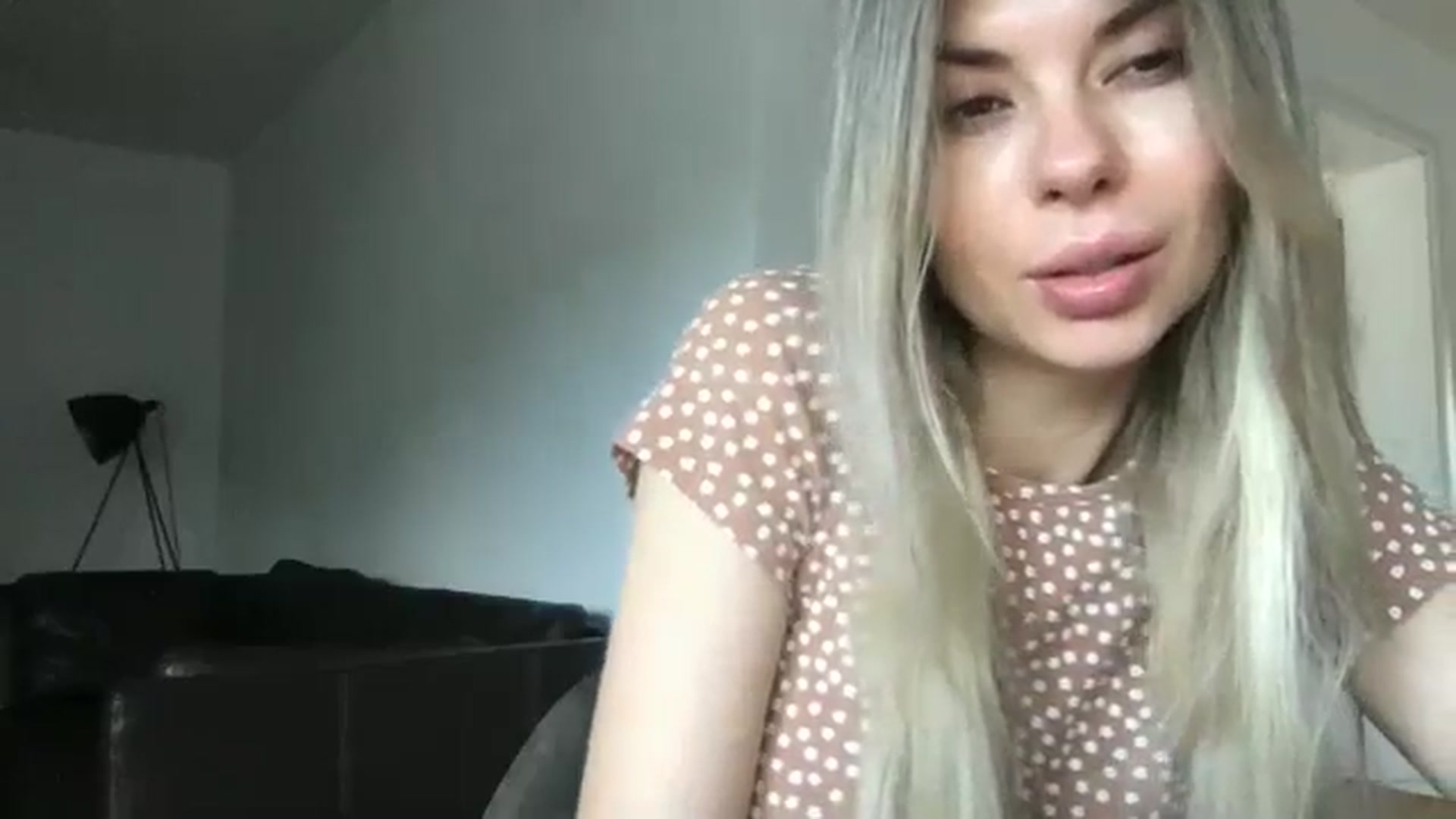 Gallery image thumbnail from neverinmylife's myfreecams stream on, 06/10/2024, 08:51 image 3 of 20