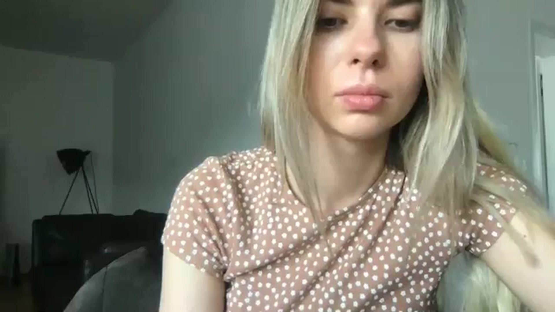 Gallery image thumbnail from neverinmylife's myfreecams stream on, 06/10/2024, 09:43 image 11 of 20