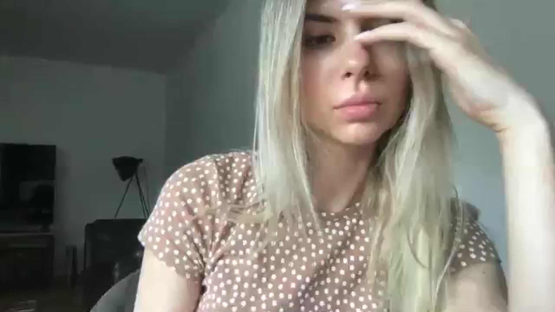 Gallery image thumbnail from neverinmylife's myfreecams stream on, 06/10/2024, 09:43 image 1 of 20