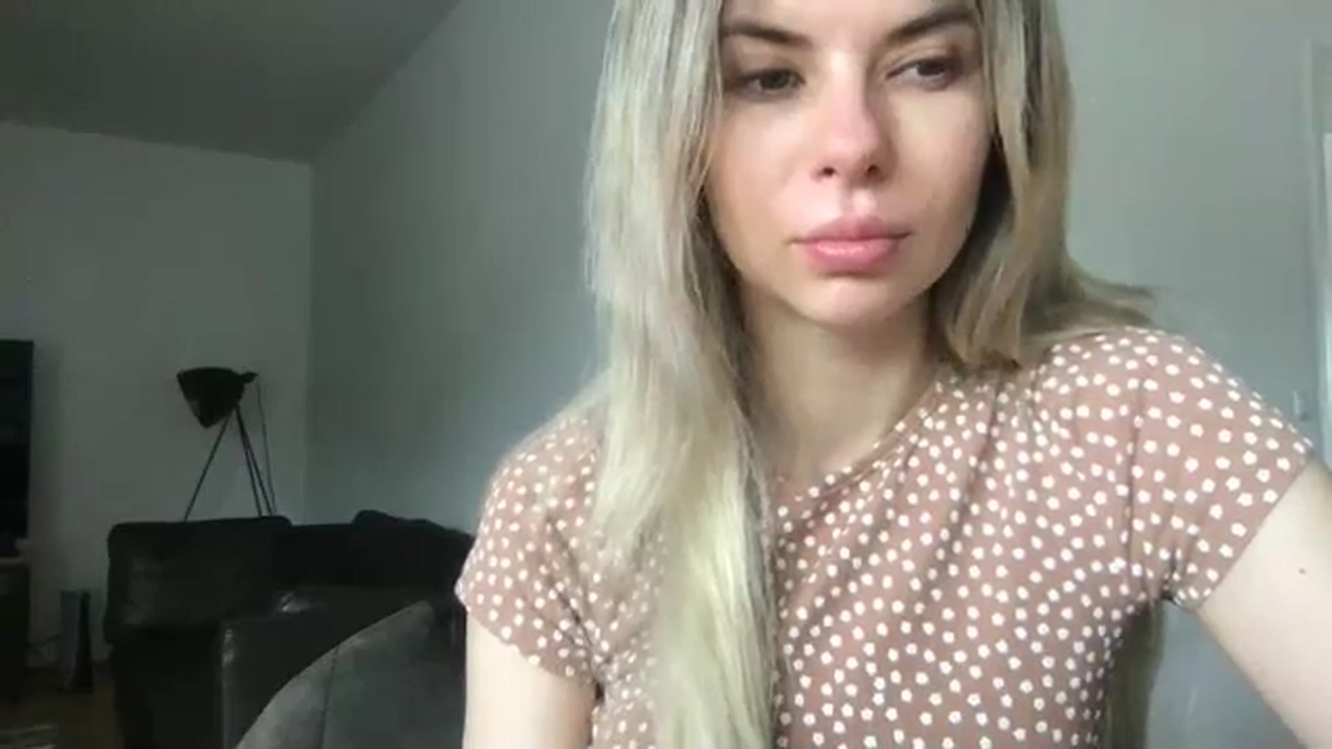 Gallery image thumbnail from neverinmylife's myfreecams stream on, 06/11/2024, 09:33 image 2 of 20